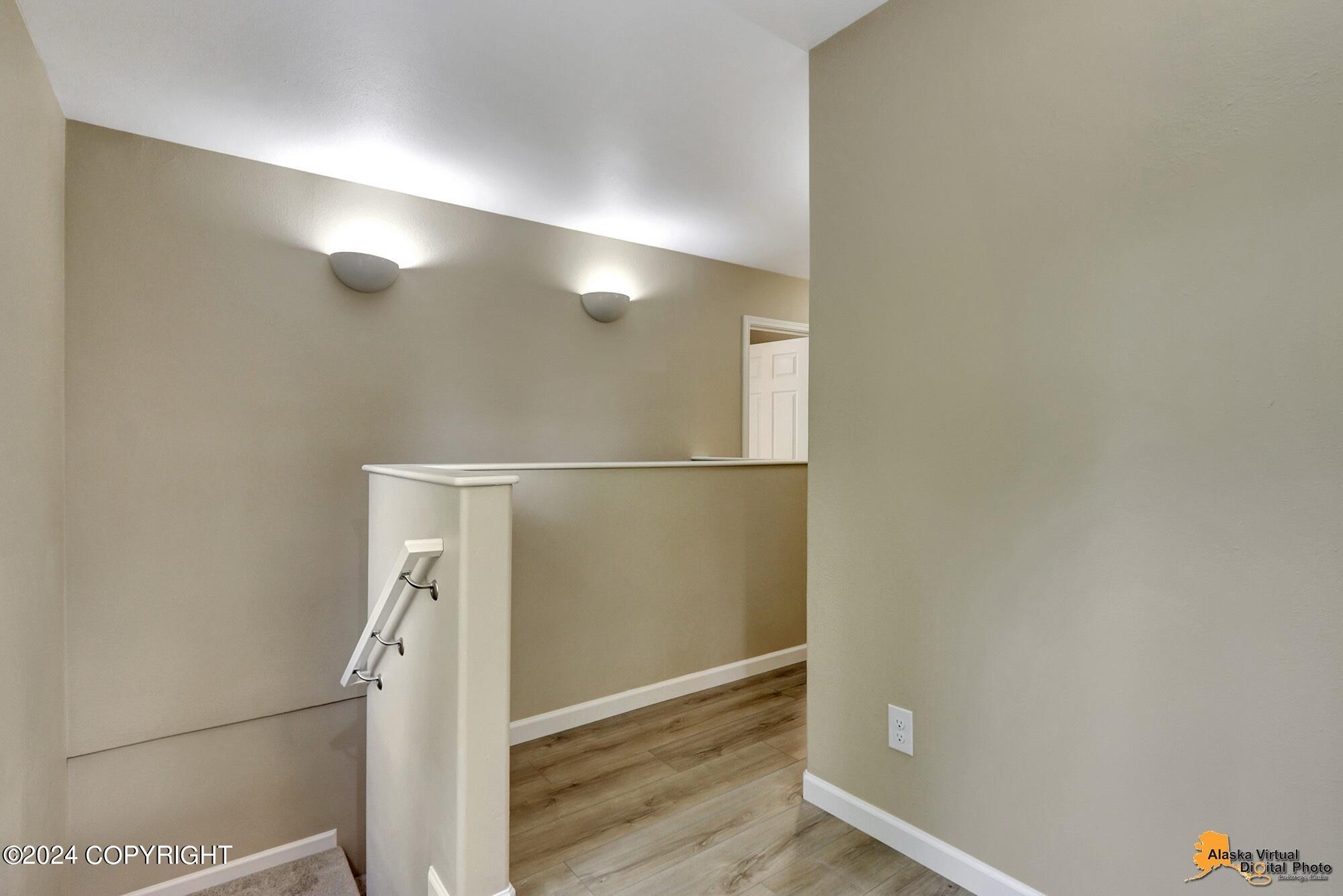 831 W 54th Avenue
