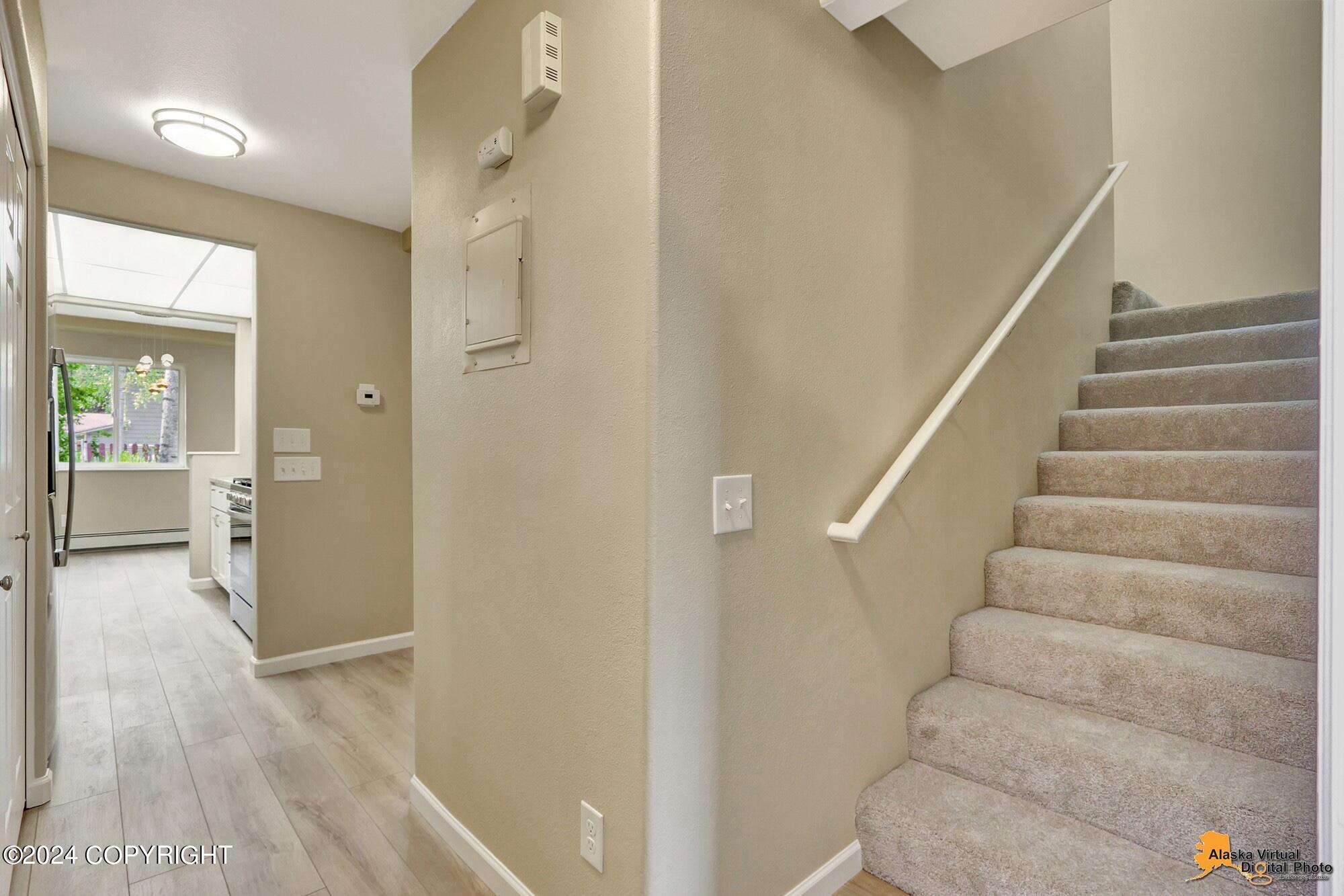831 W 54th Avenue