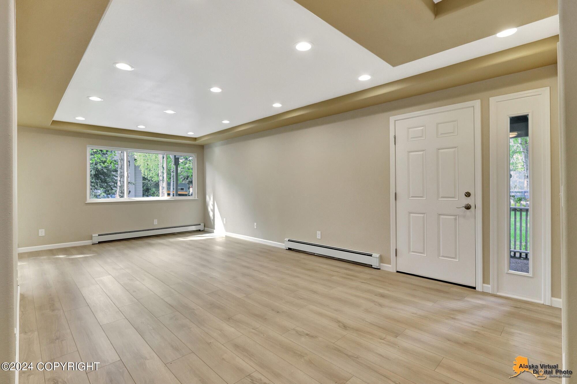831 W 54th Avenue