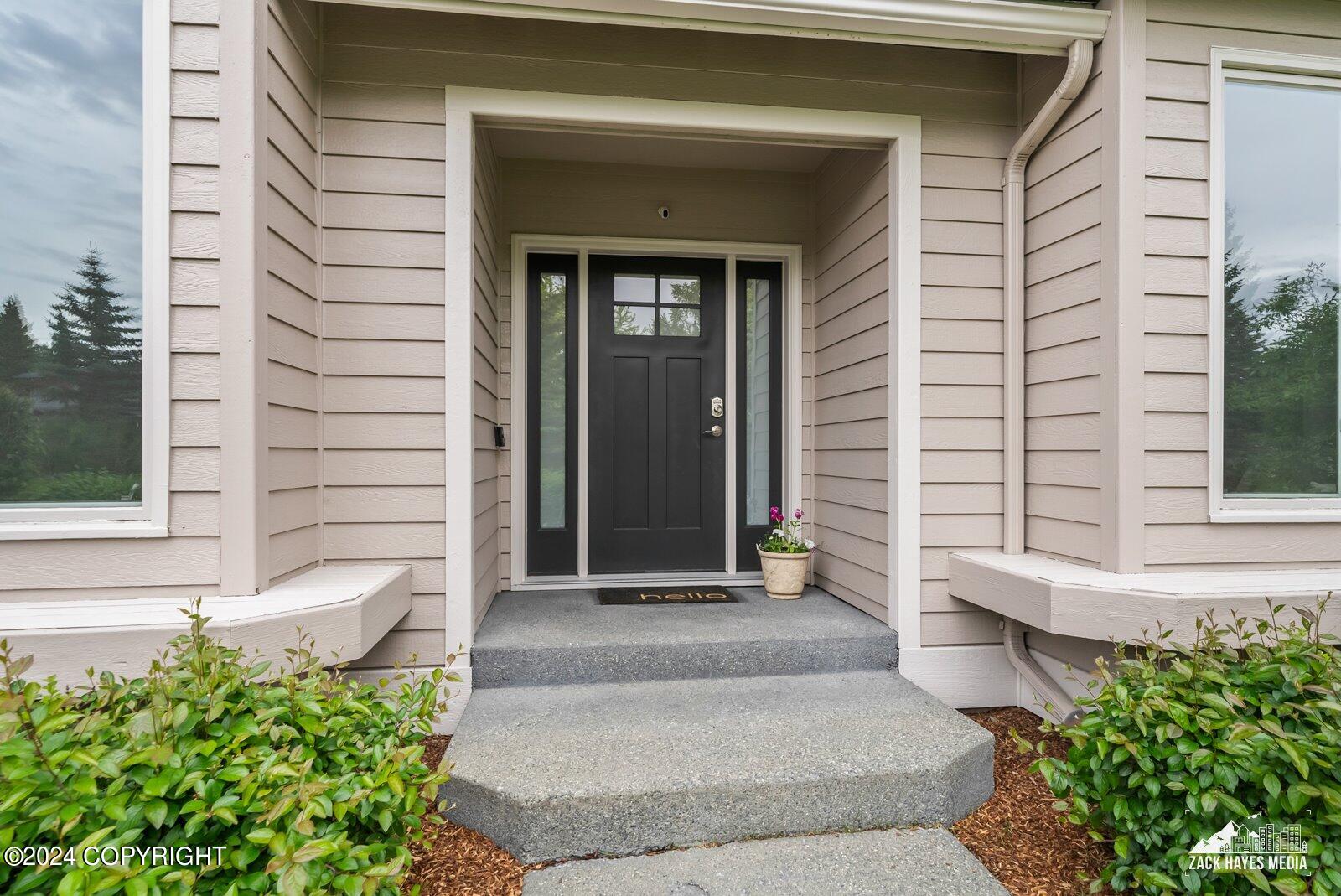 3401 Southbluff Circle