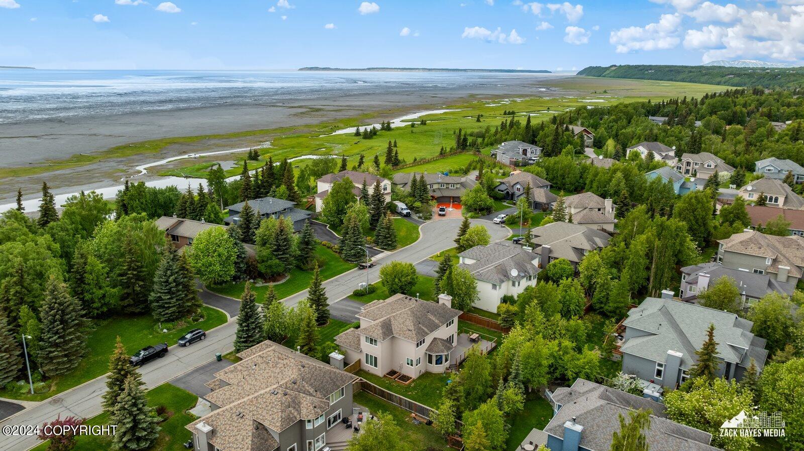 3401 Southbluff Circle