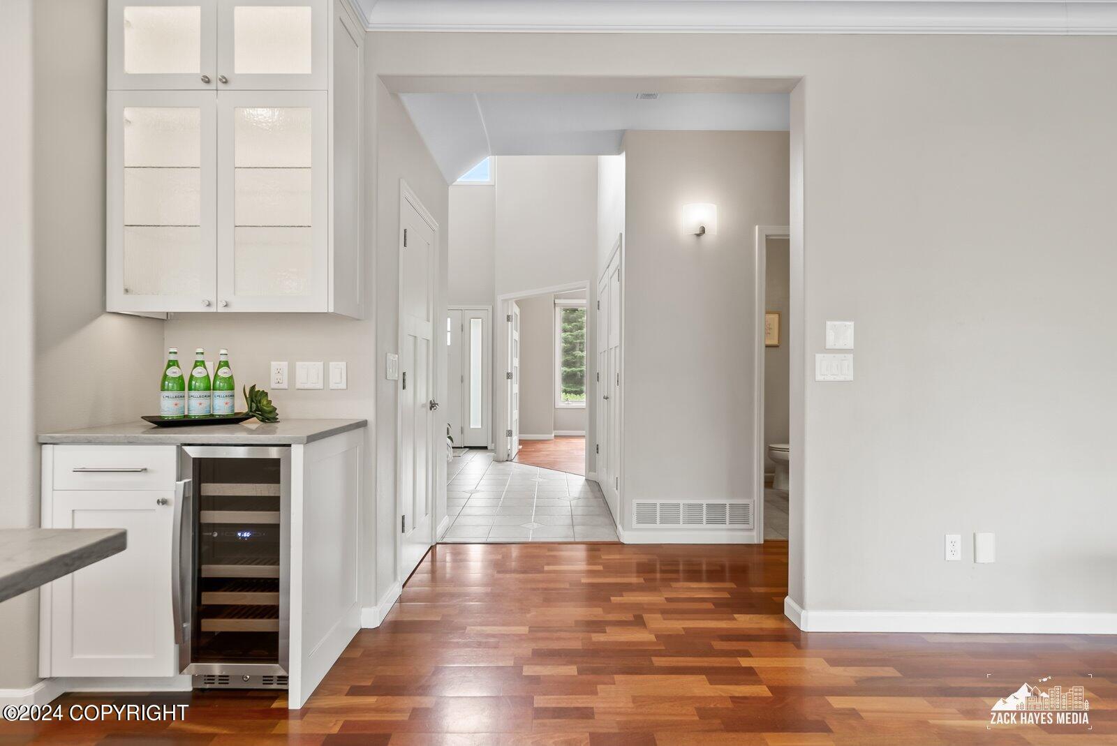 3401 Southbluff Circle