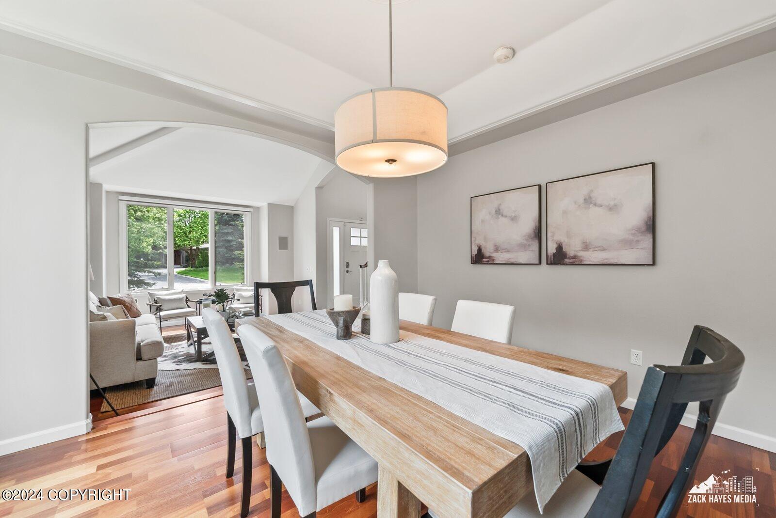 3401 Southbluff Circle