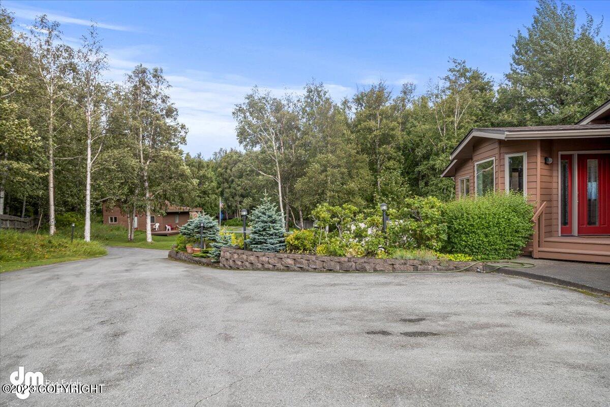 6222 W Dimond Boulevard