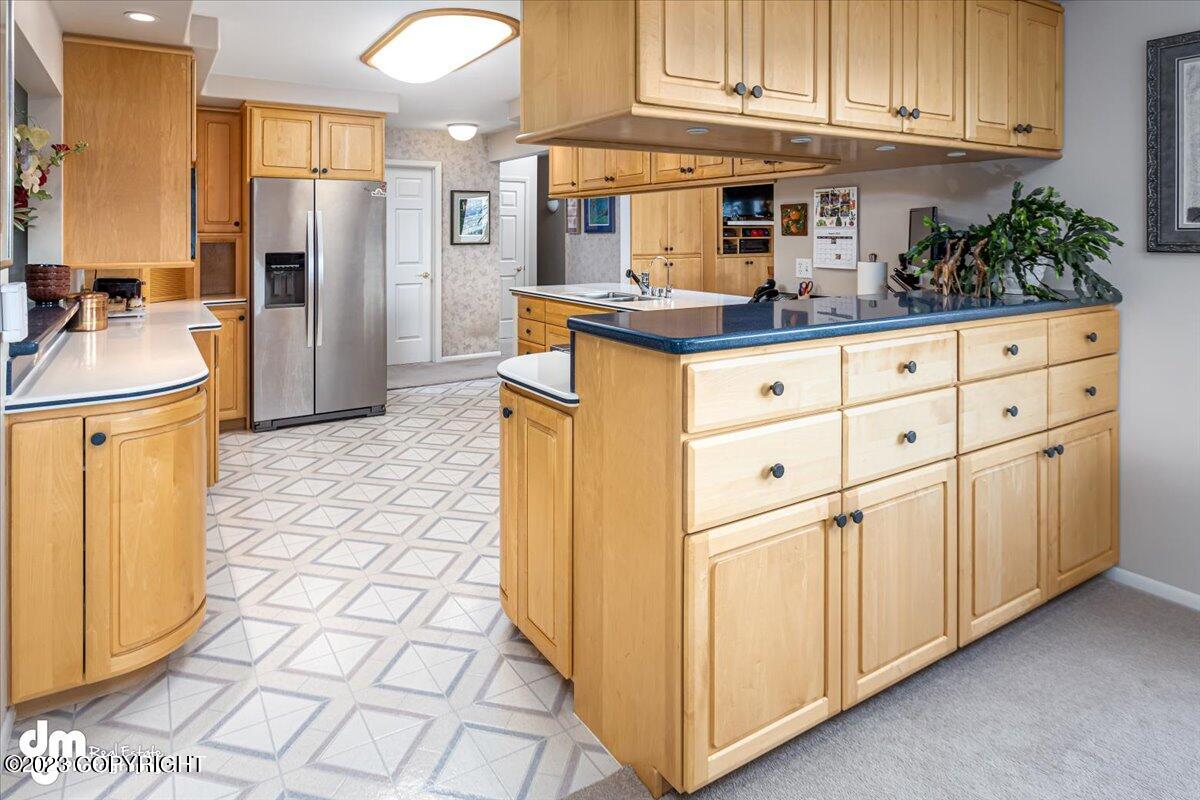 6222 W Dimond Boulevard