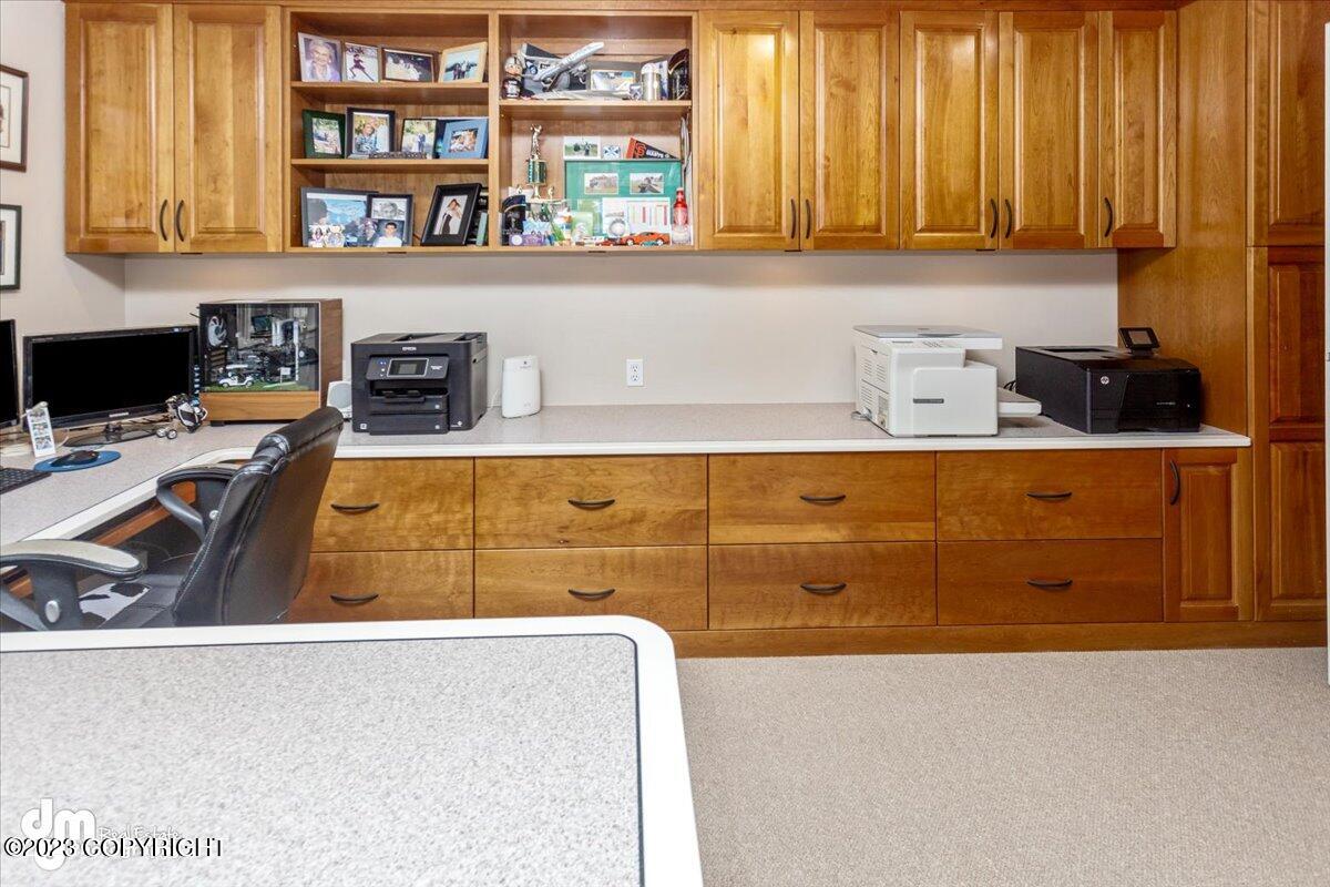 6222 W Dimond Boulevard