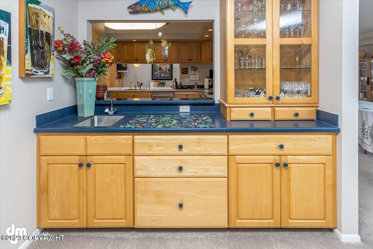 6222 W Dimond Boulevard