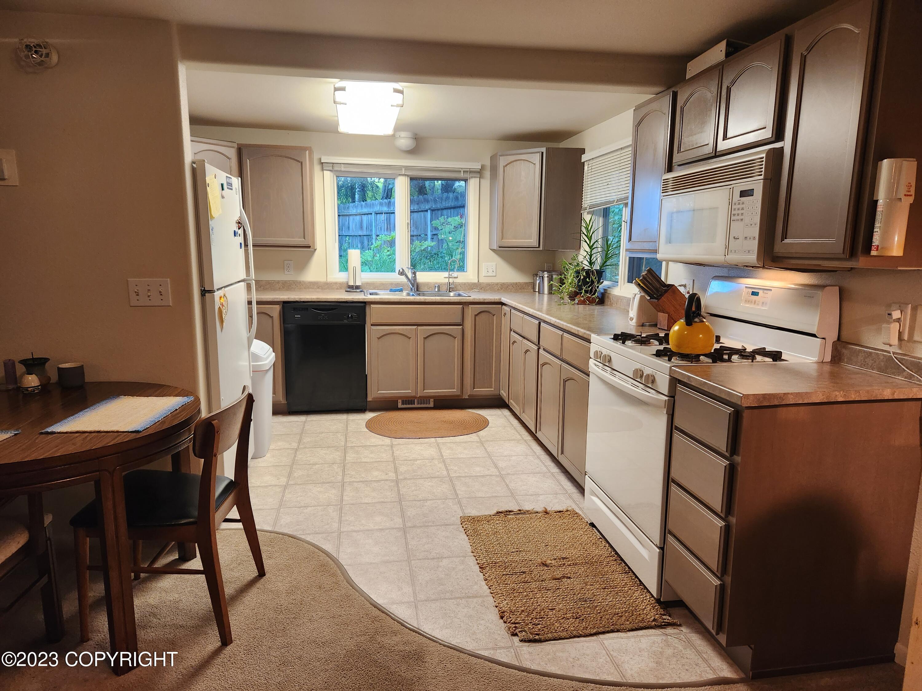 6222 W Dimond Boulevard