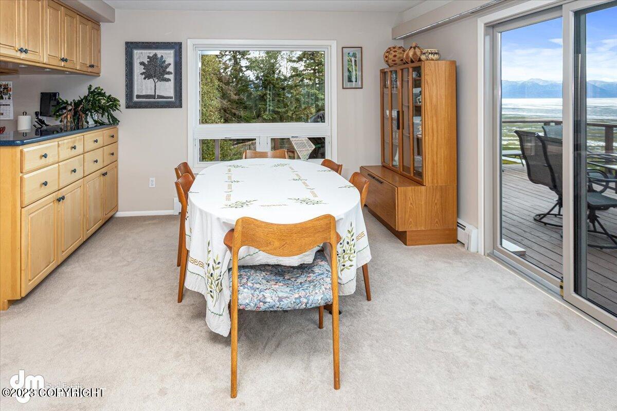 6222 W Dimond Boulevard