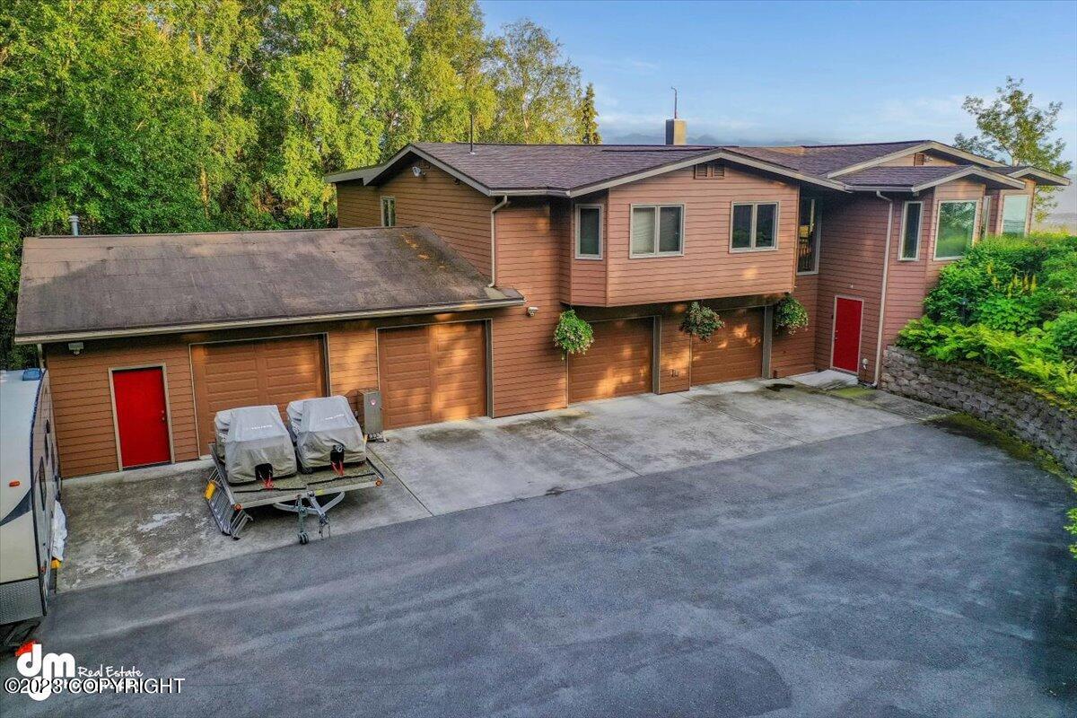 6222 W Dimond Boulevard