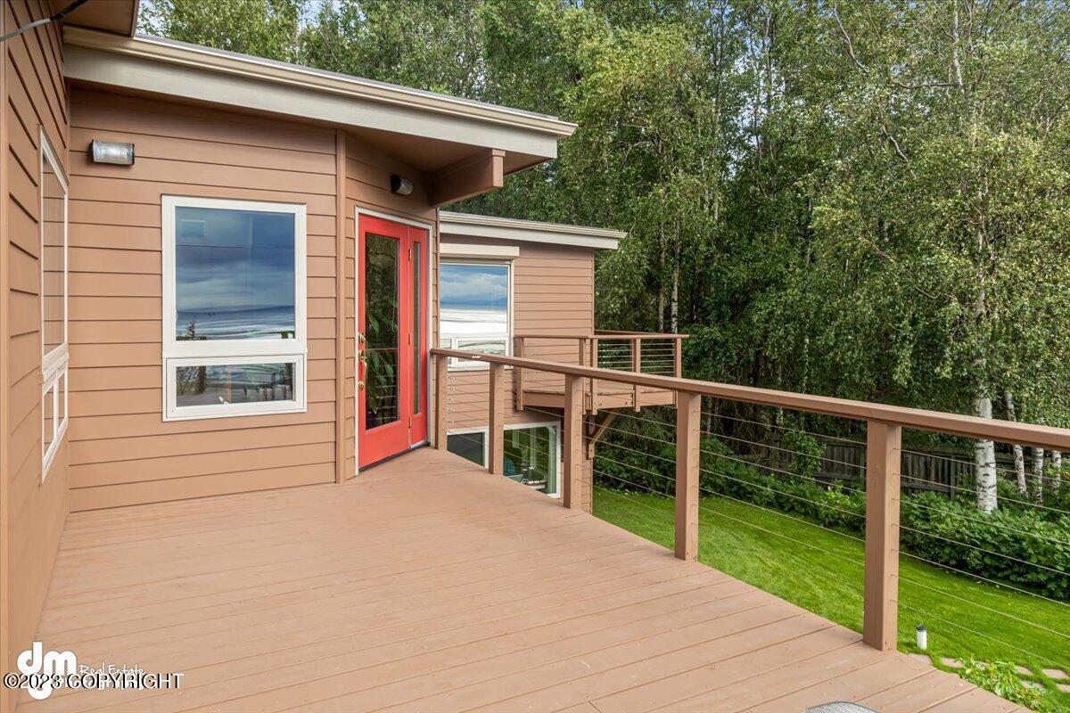 6222 W Dimond Boulevard