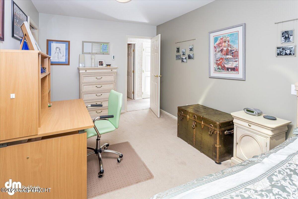 6222 W Dimond Boulevard