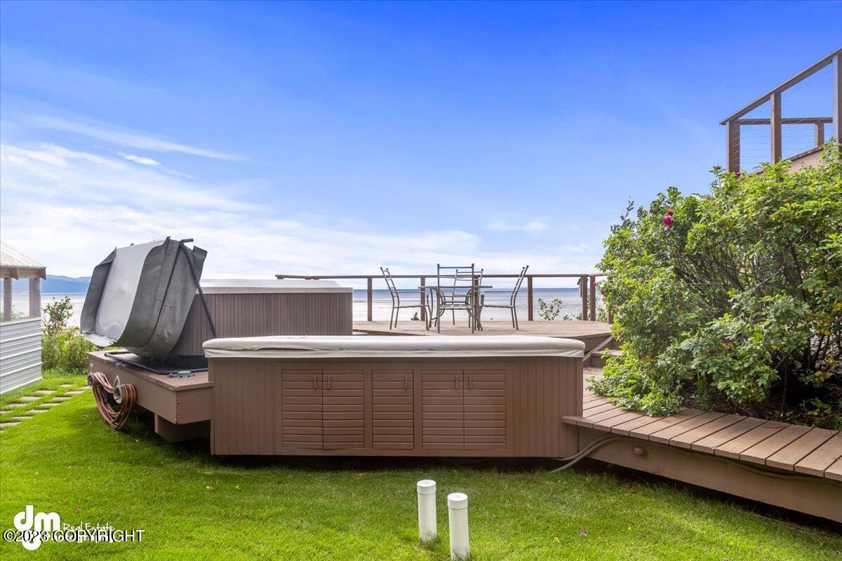 6222 W Dimond Boulevard