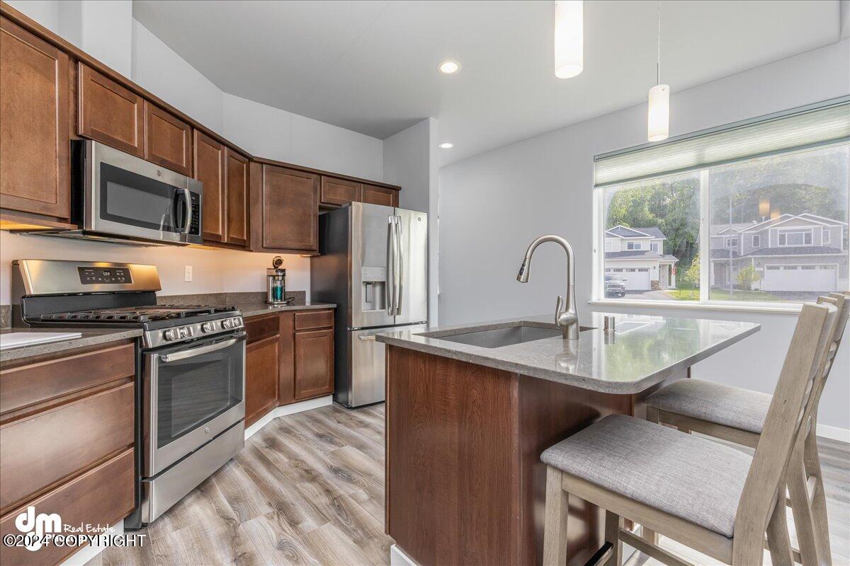 8802 DRY CREEK LOOP Loop