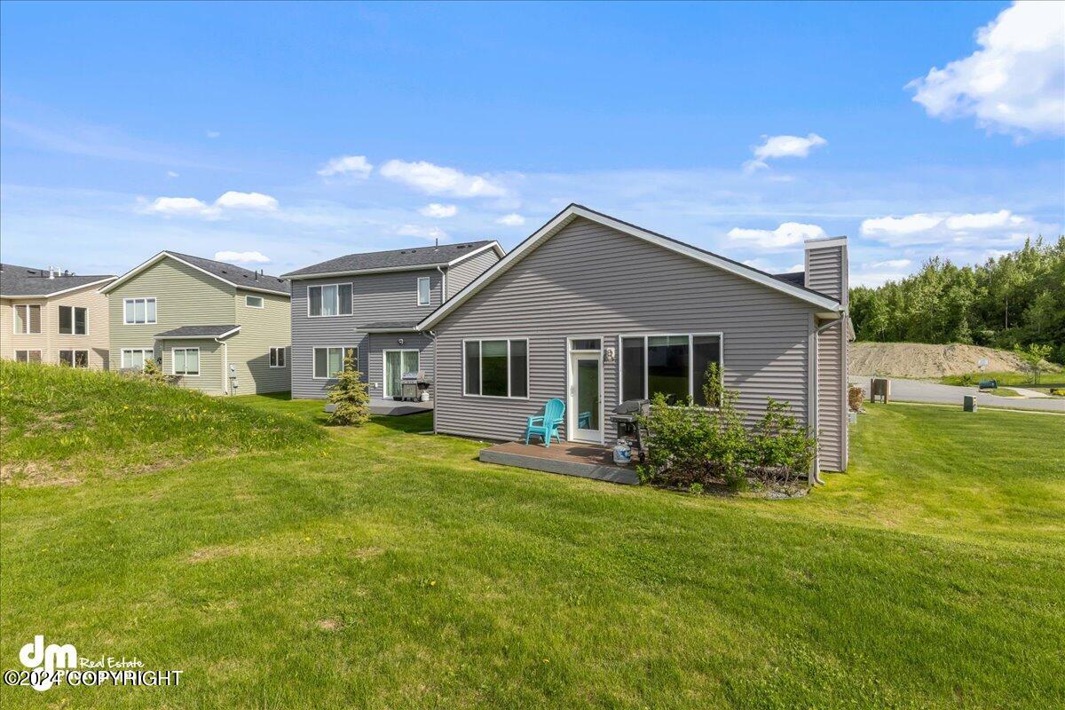 8802 DRY CREEK LOOP Loop