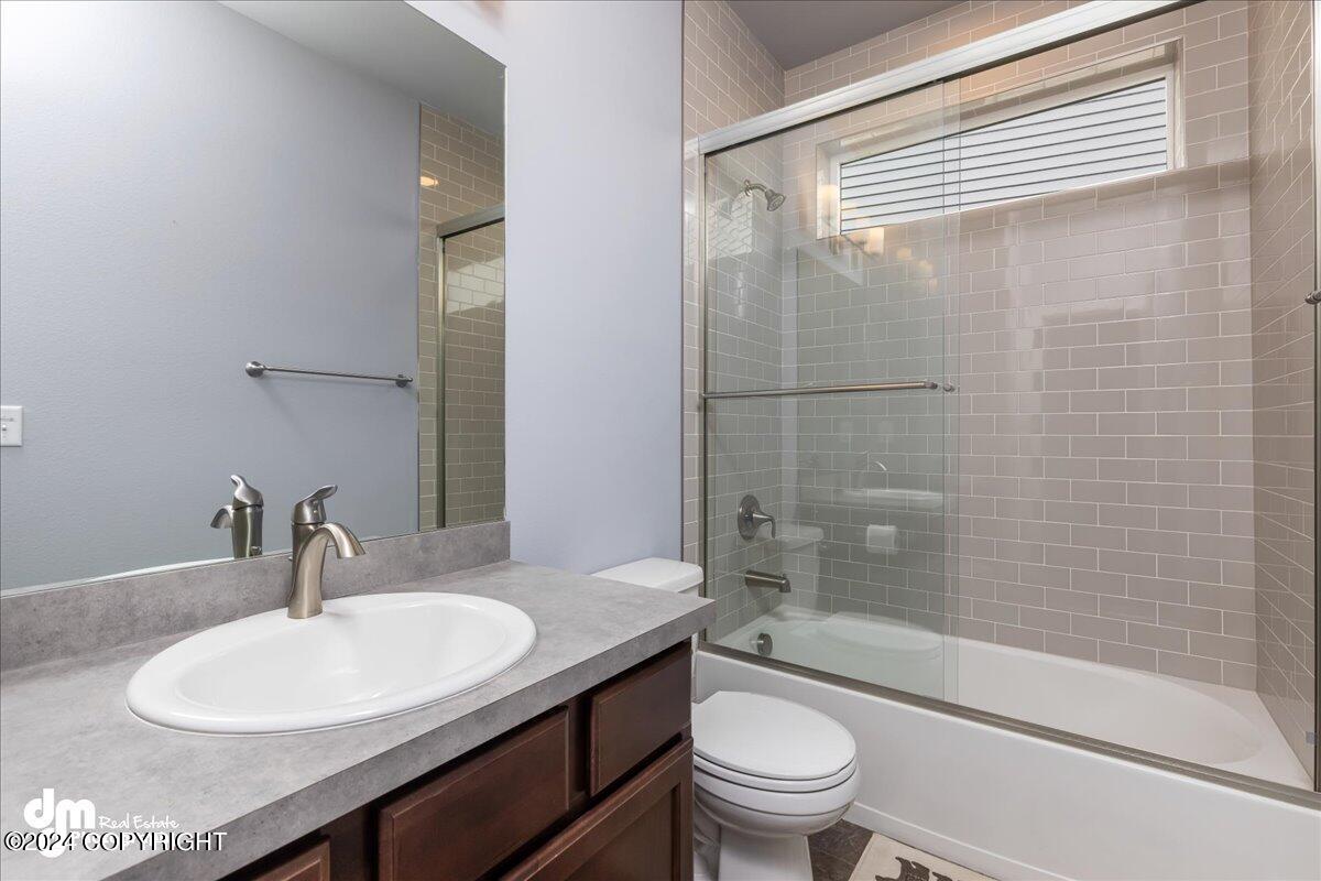 8802 DRY CREEK LOOP Loop