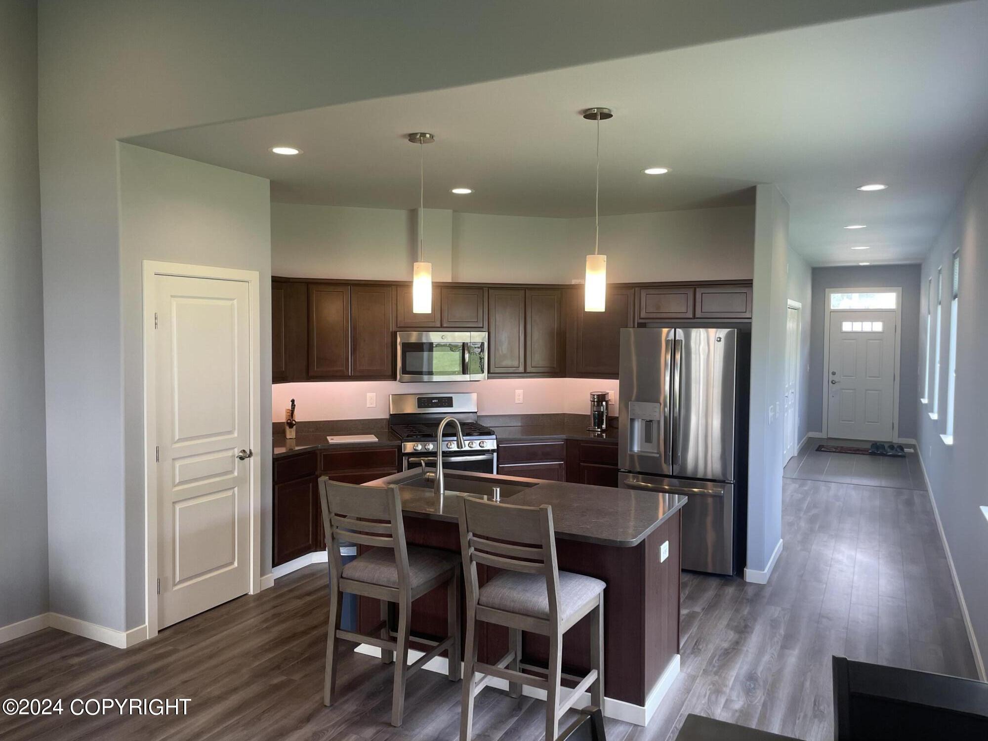 8802 DRY CREEK LOOP Loop