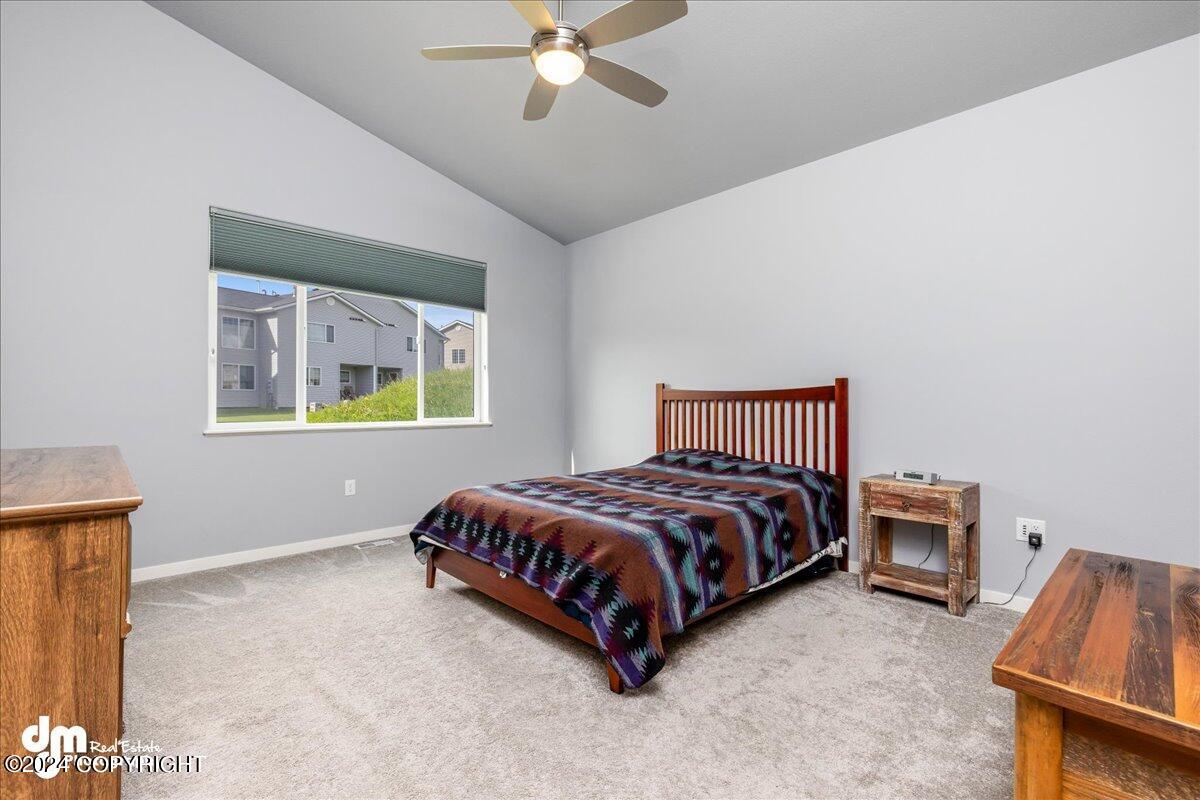 8802 DRY CREEK LOOP Loop