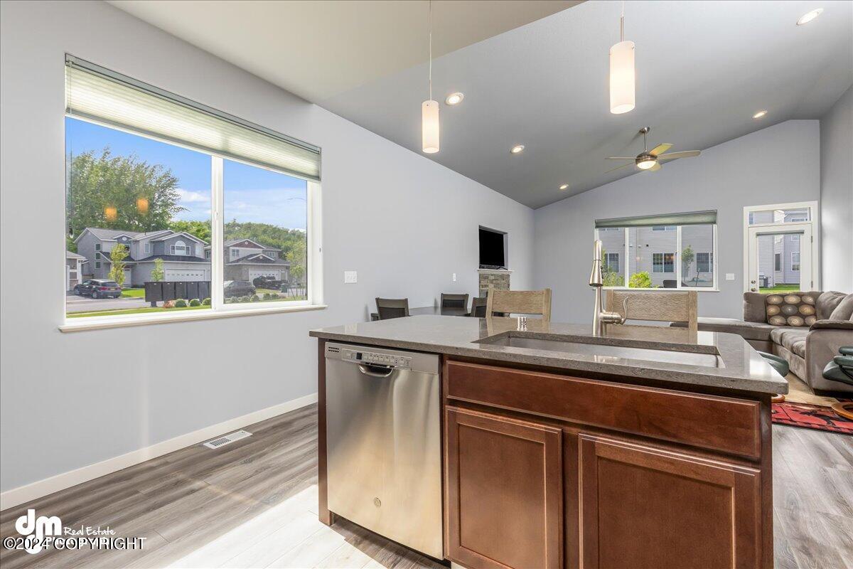 8802 DRY CREEK LOOP Loop