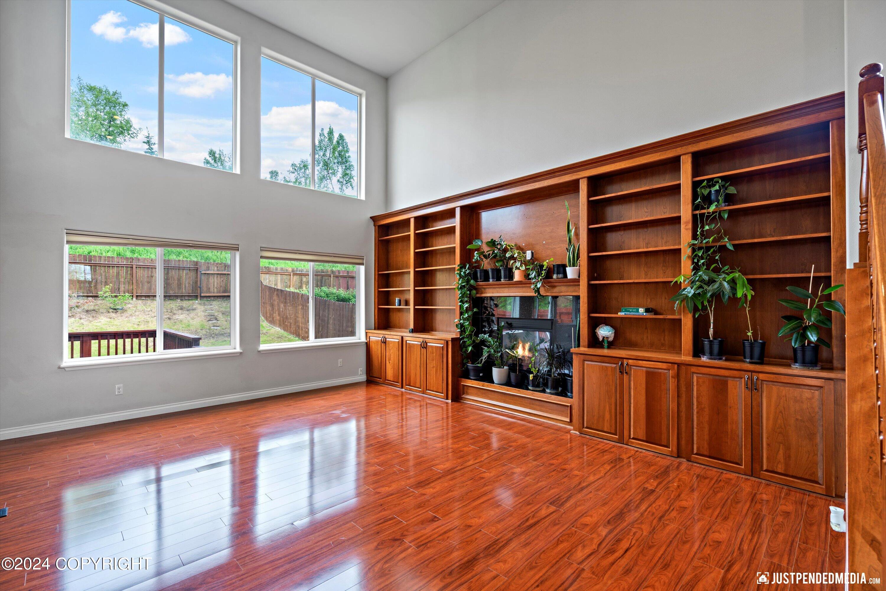3332 Morgan Loop