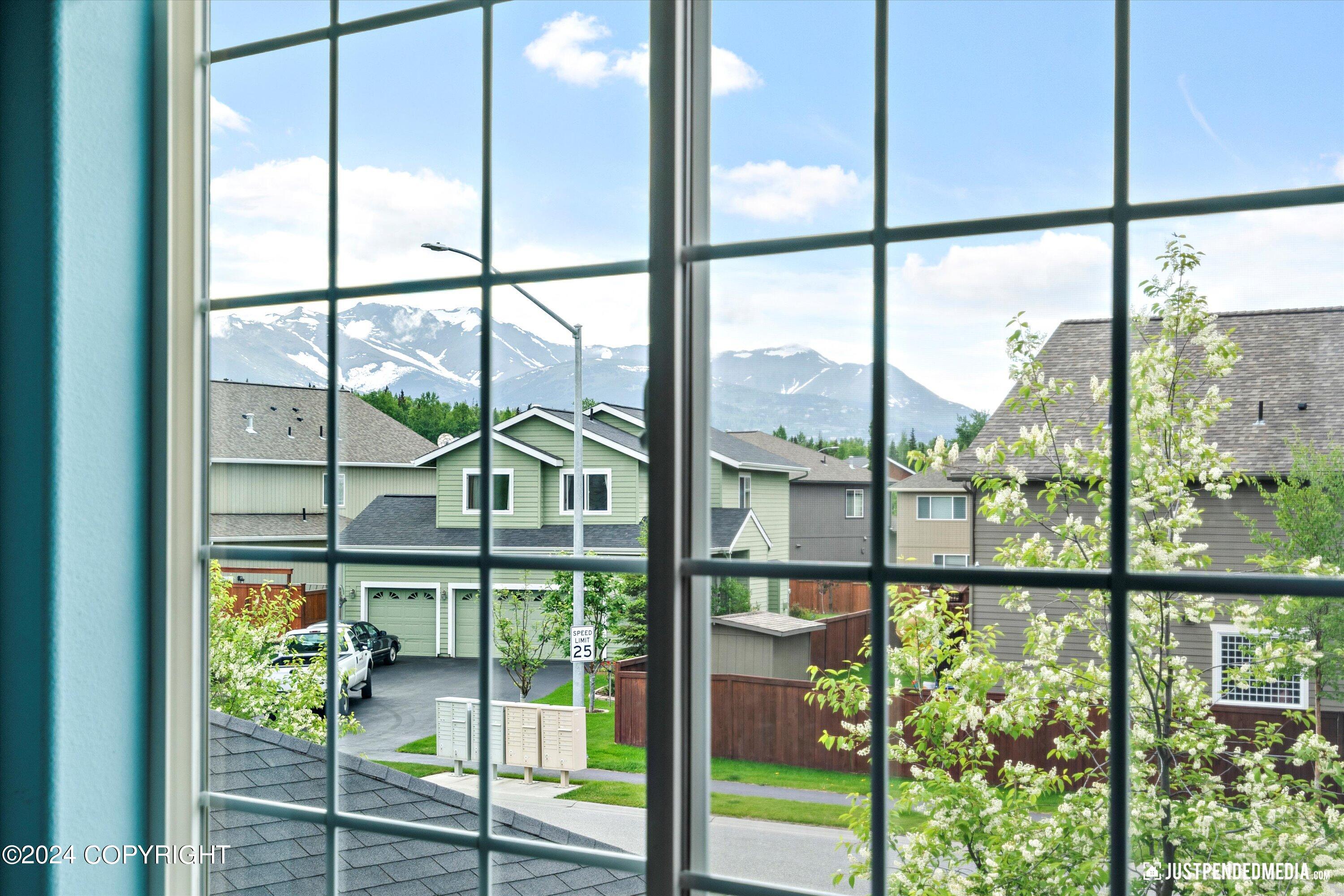 3332 Morgan Loop