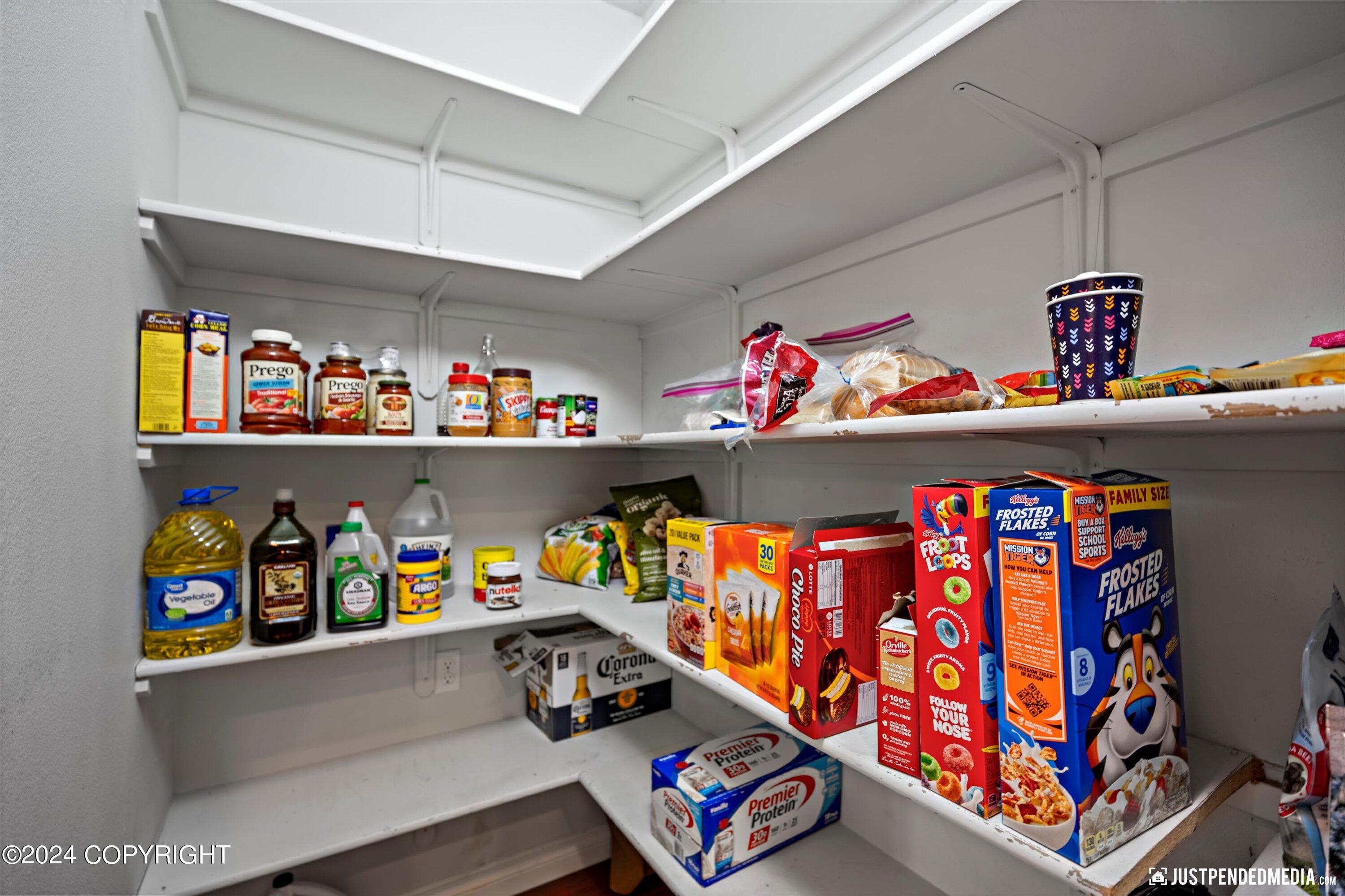 3332 Morgan Loop