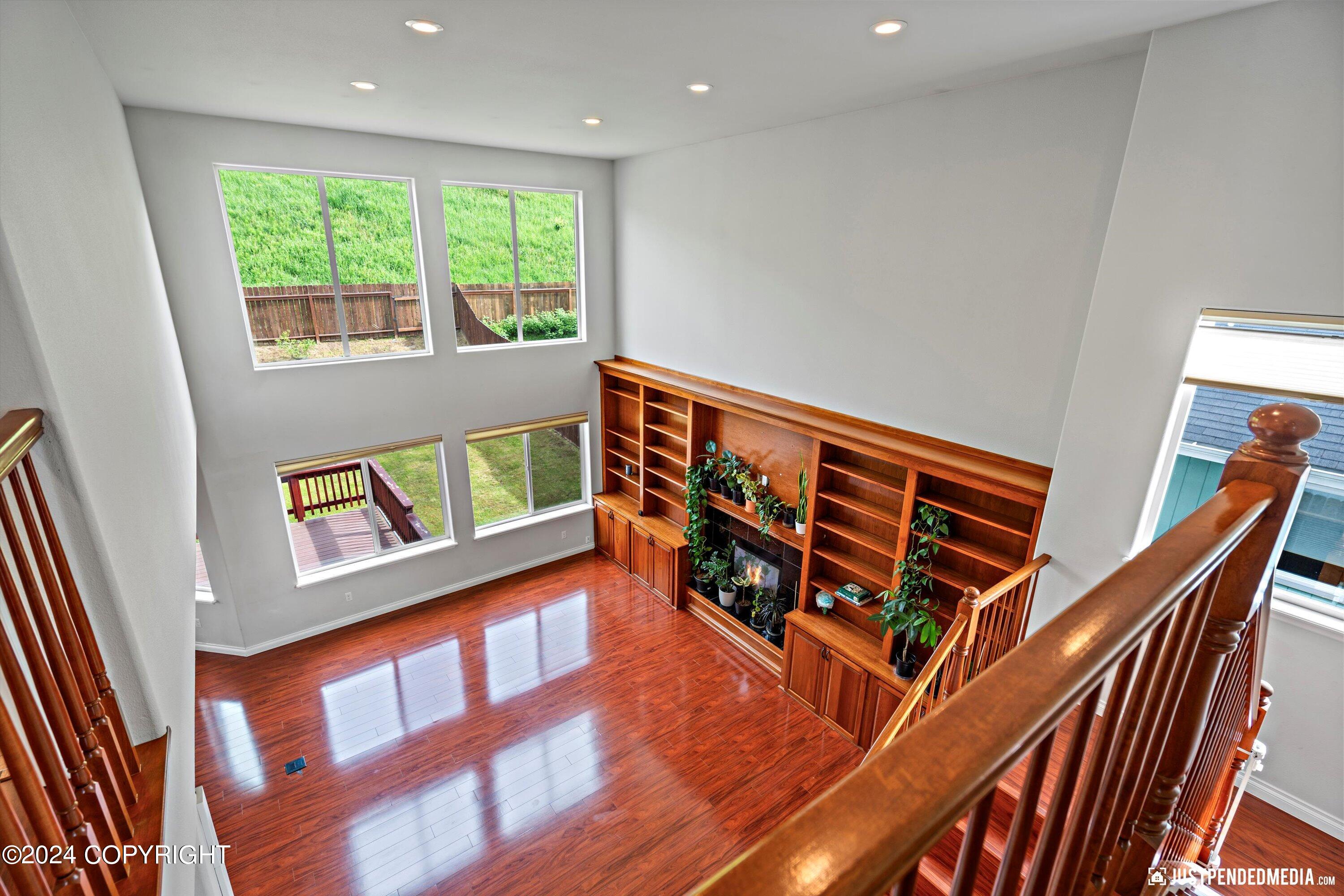 3332 Morgan Loop