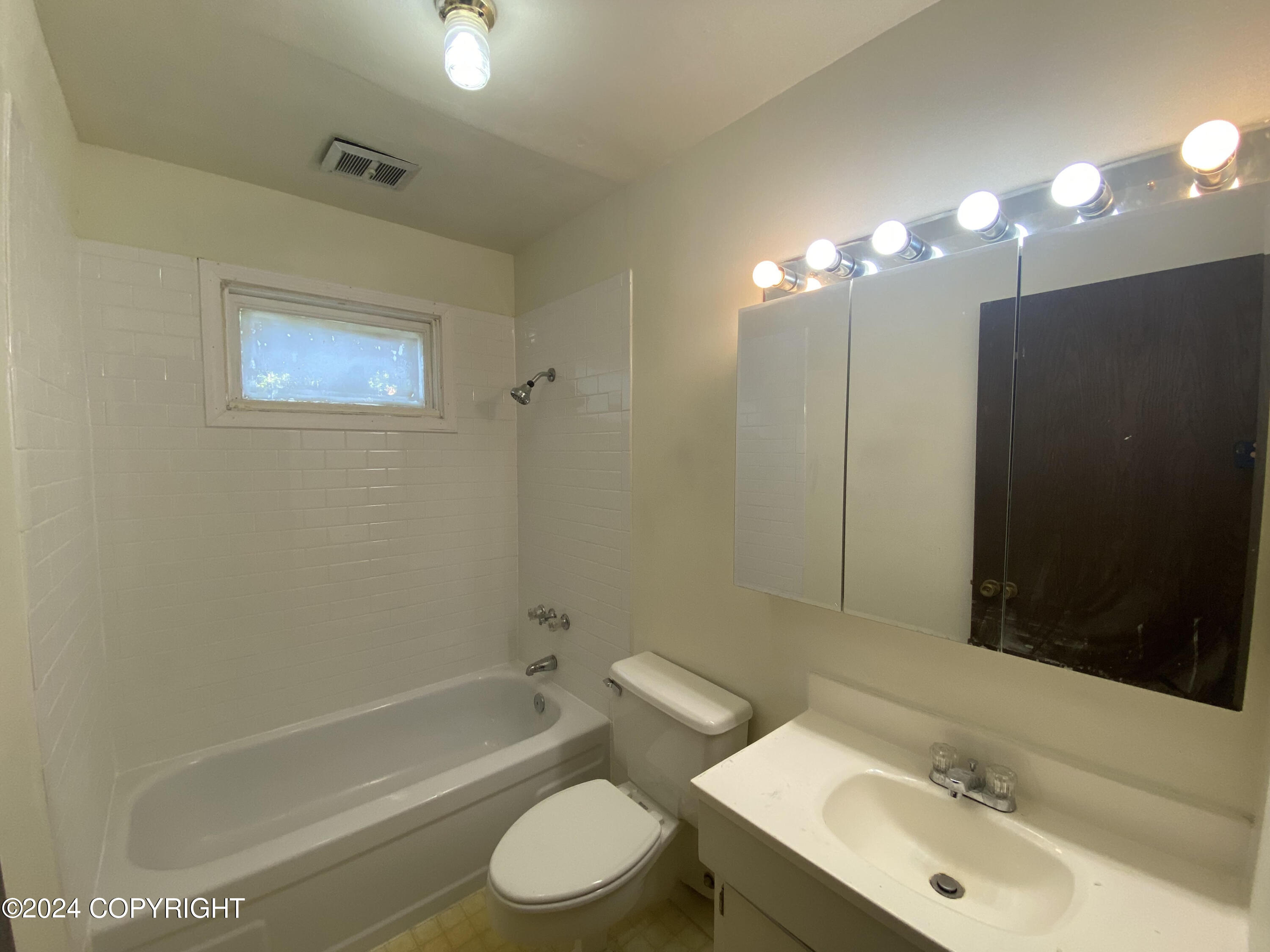 5220 E 24th Avenue # A Unit: #A