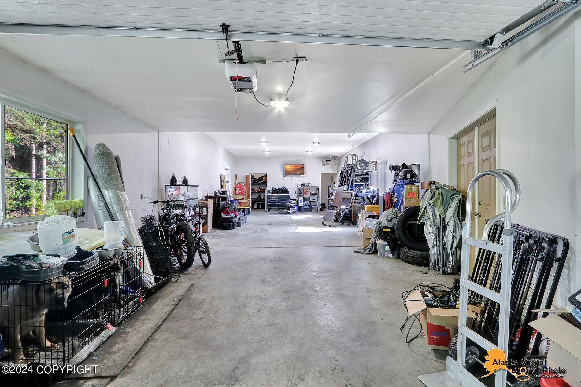 19444 Beverly Avenue