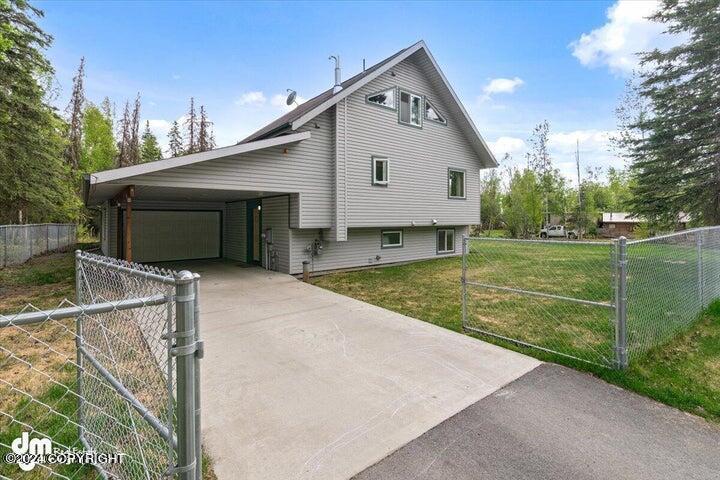 19444 Beverly Avenue