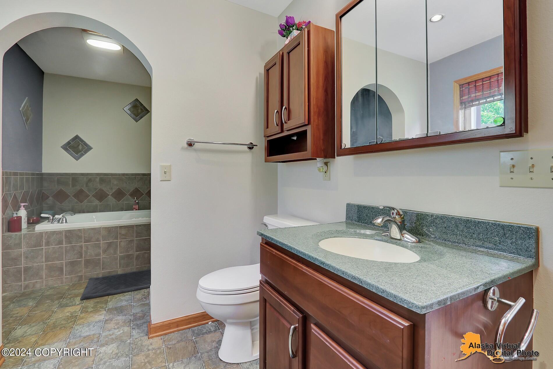 19444 Beverly Avenue