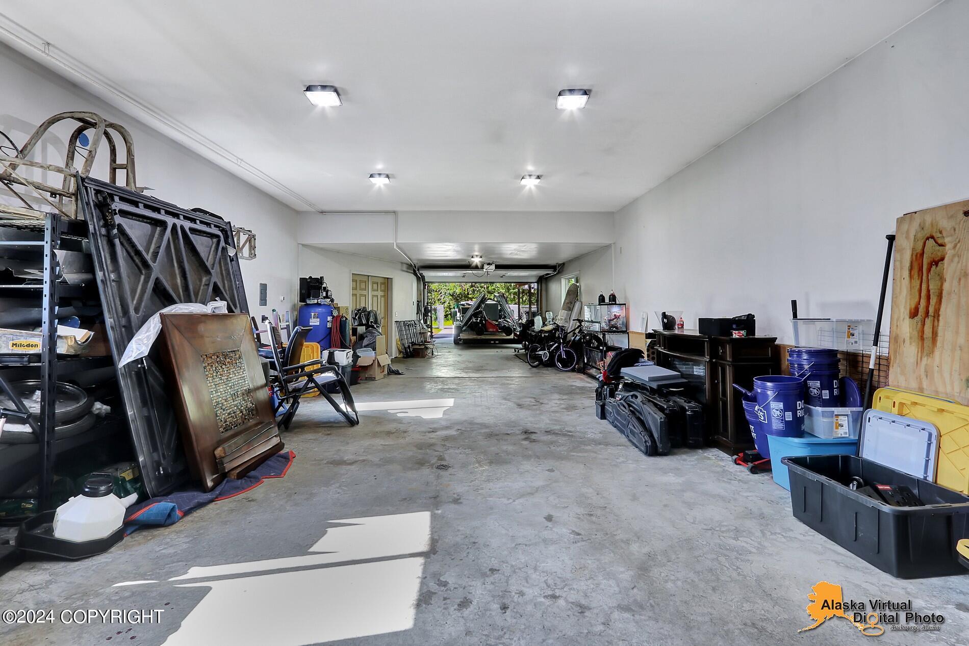 19444 Beverly Avenue