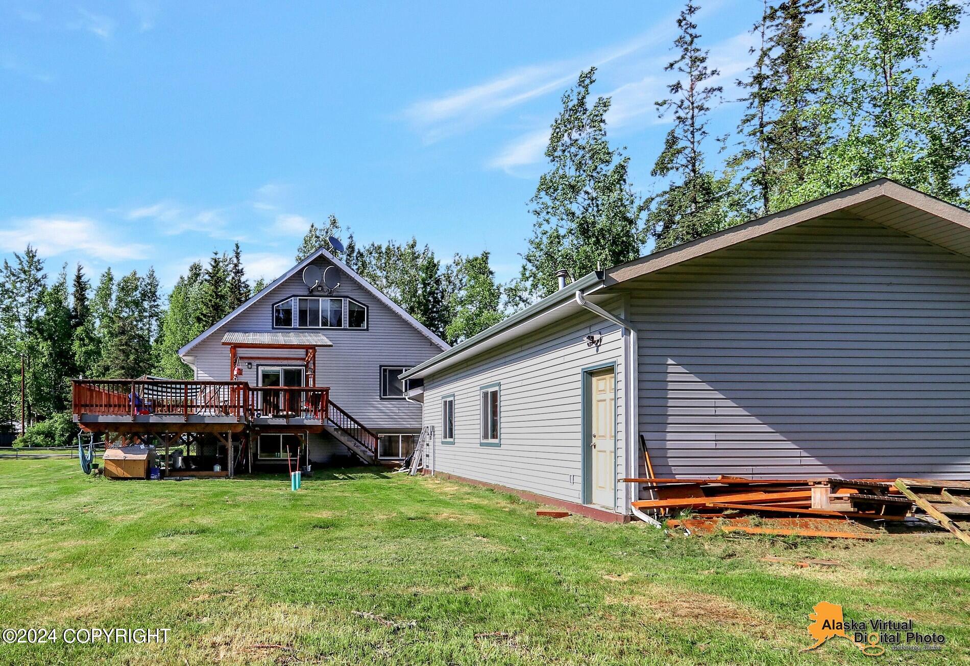 19444 Beverly Avenue