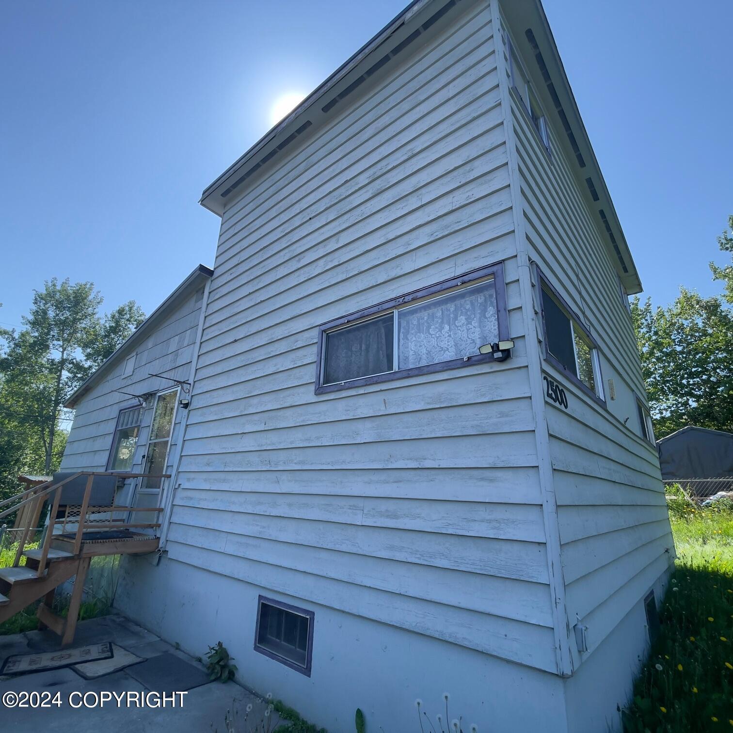 2500 W 29th Avenue