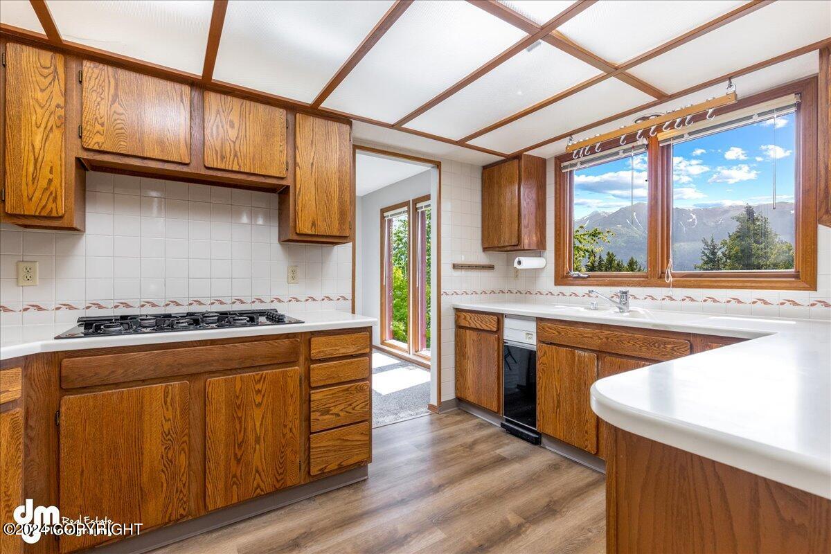 20120 New England Drive