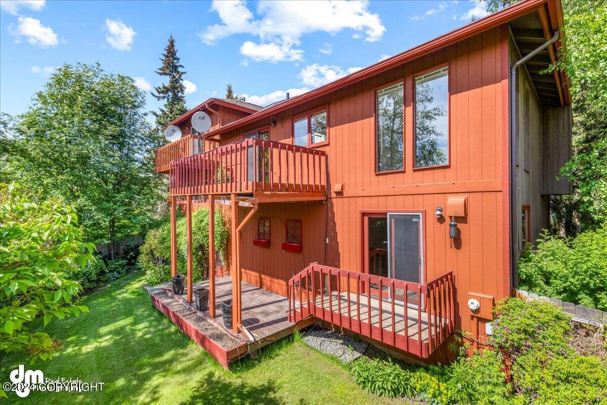 20120 New England Drive