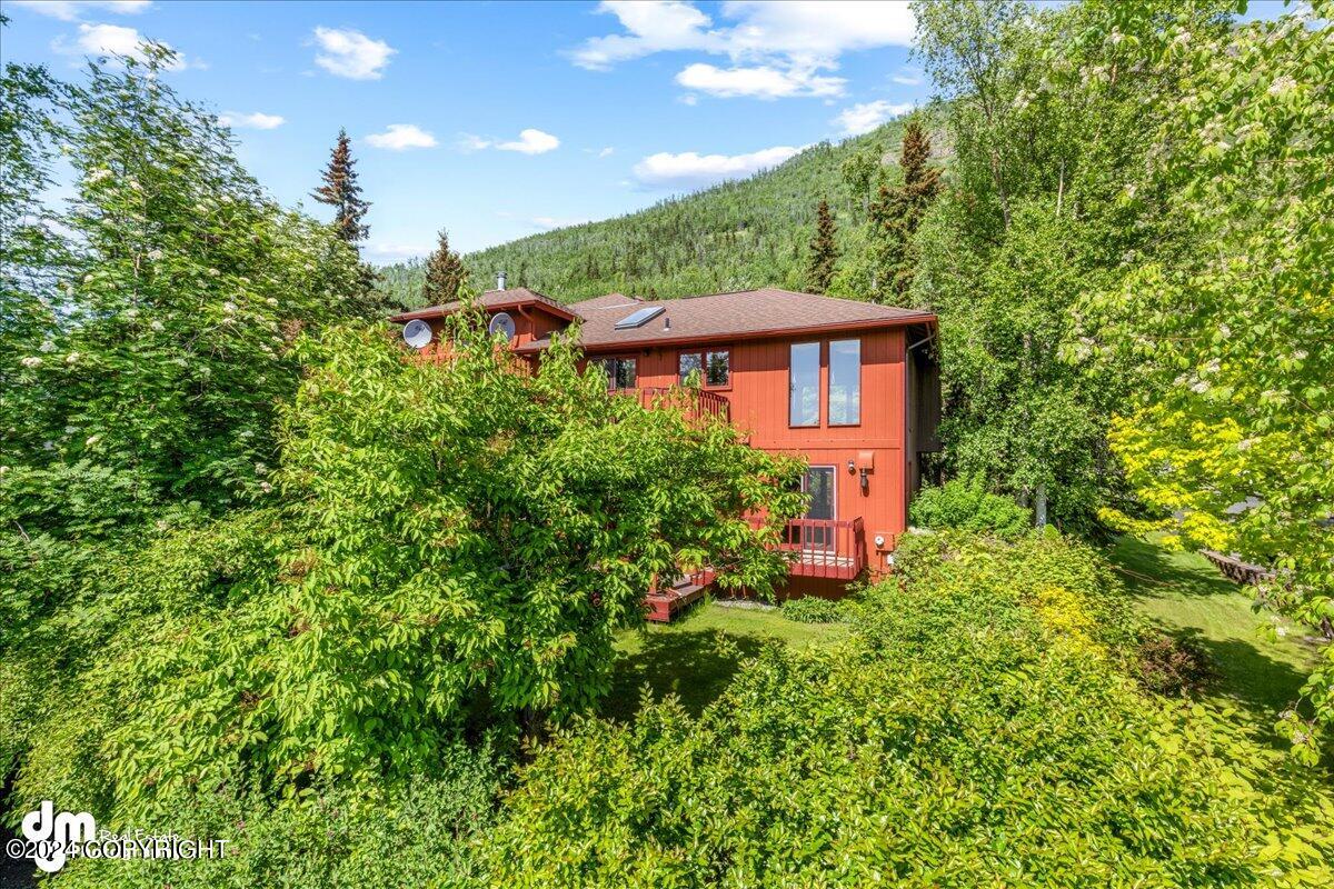 20120 New England Drive