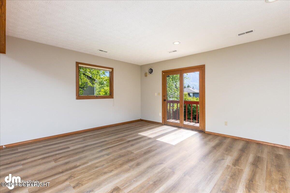 20120 New England Drive