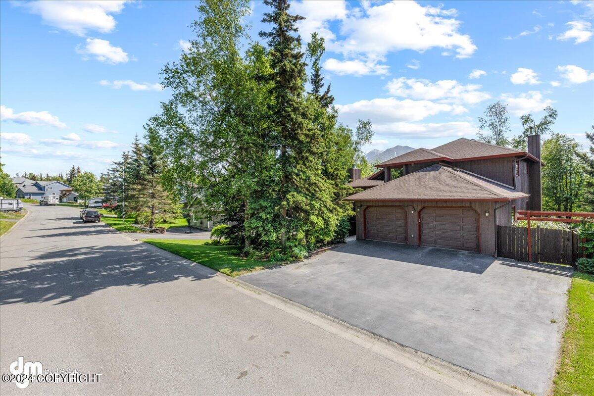 20120 New England Drive