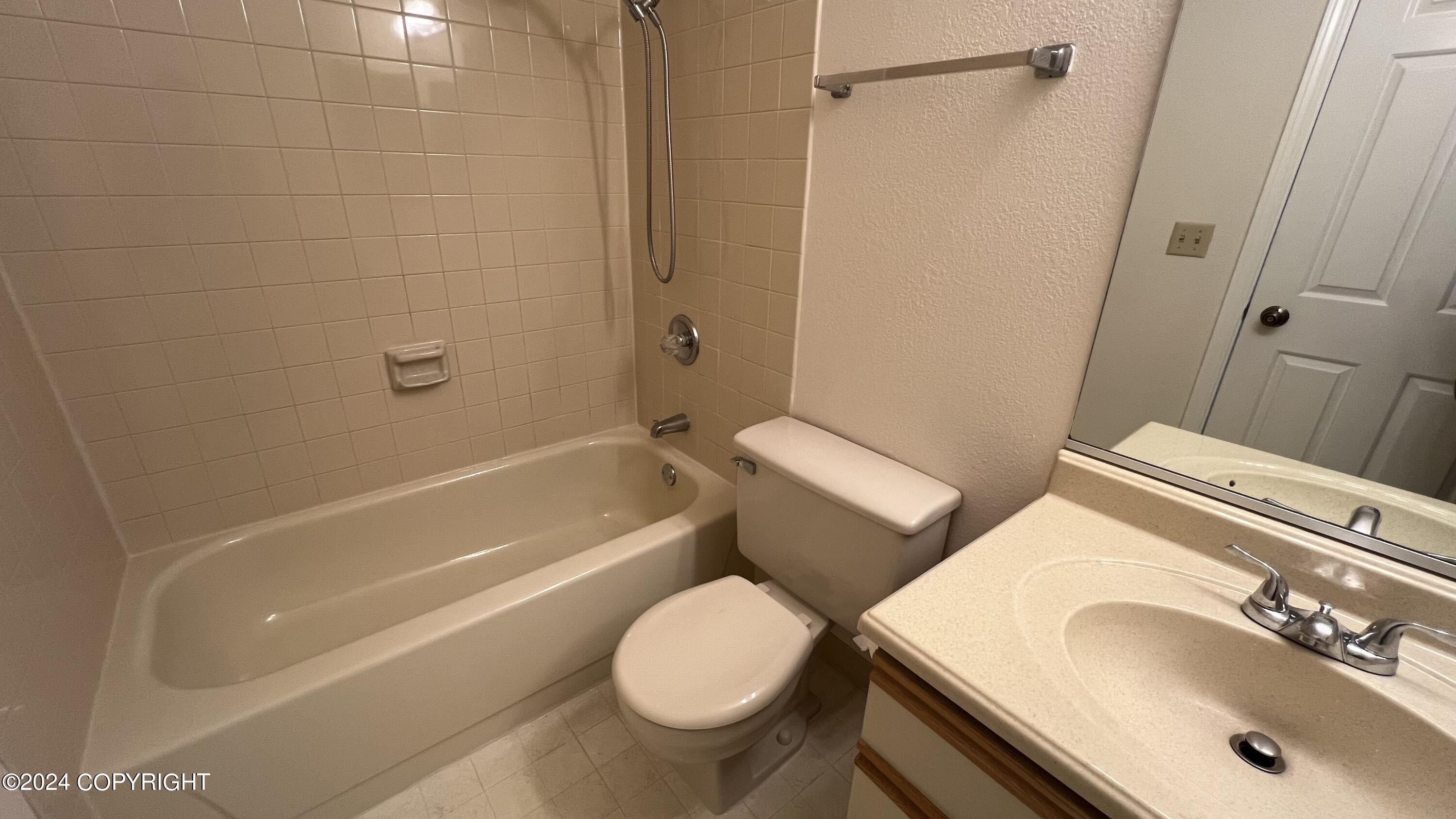 3425 Lakeshore Drive # 7