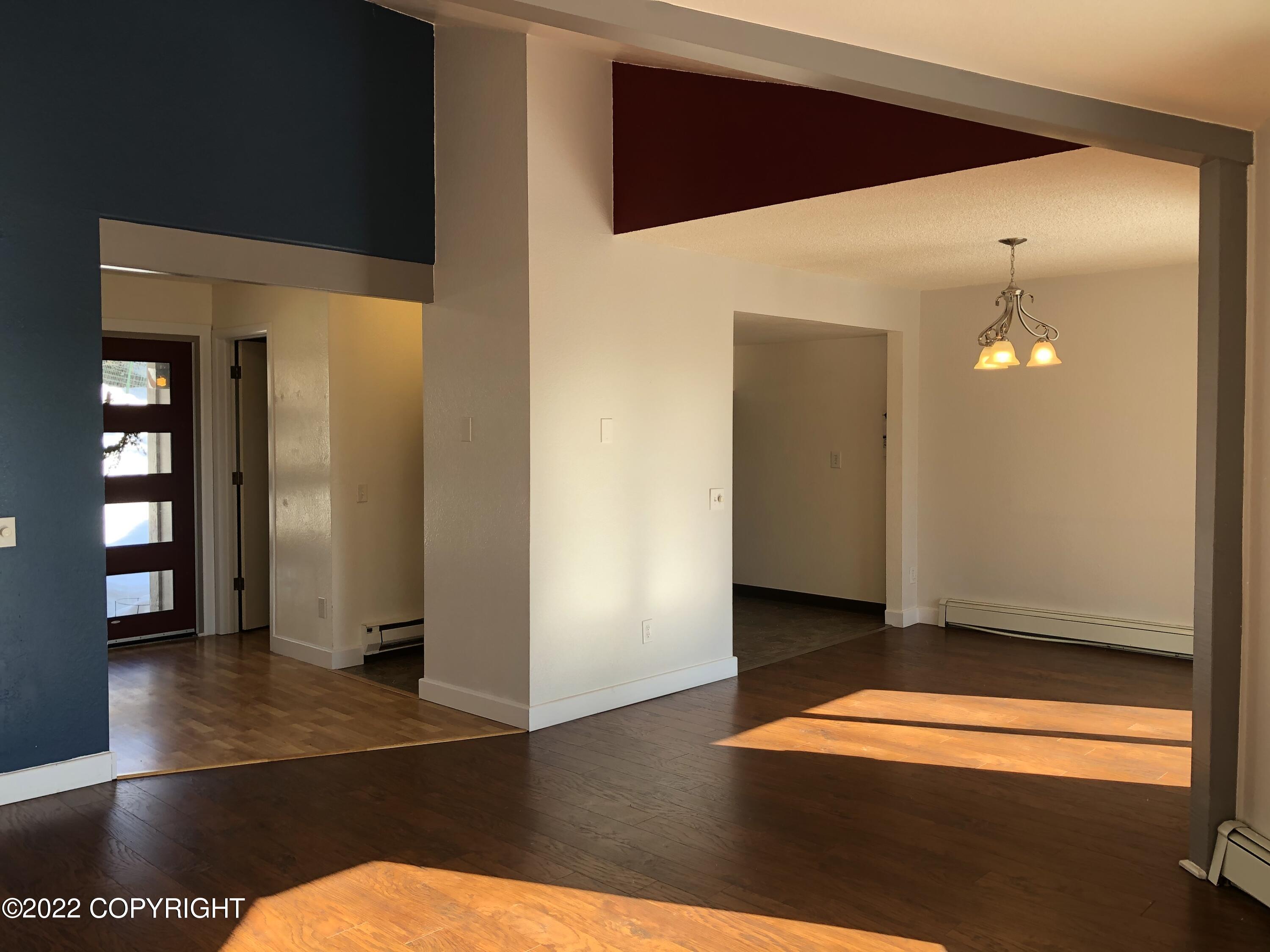 754 W 16th Avenue # 8 Unit: #8