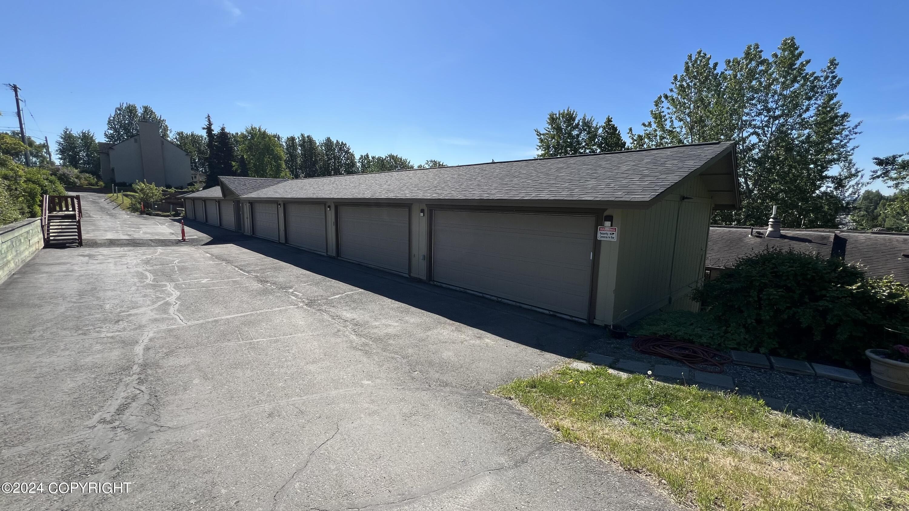 754 W 16th Avenue # 8 Unit: #8