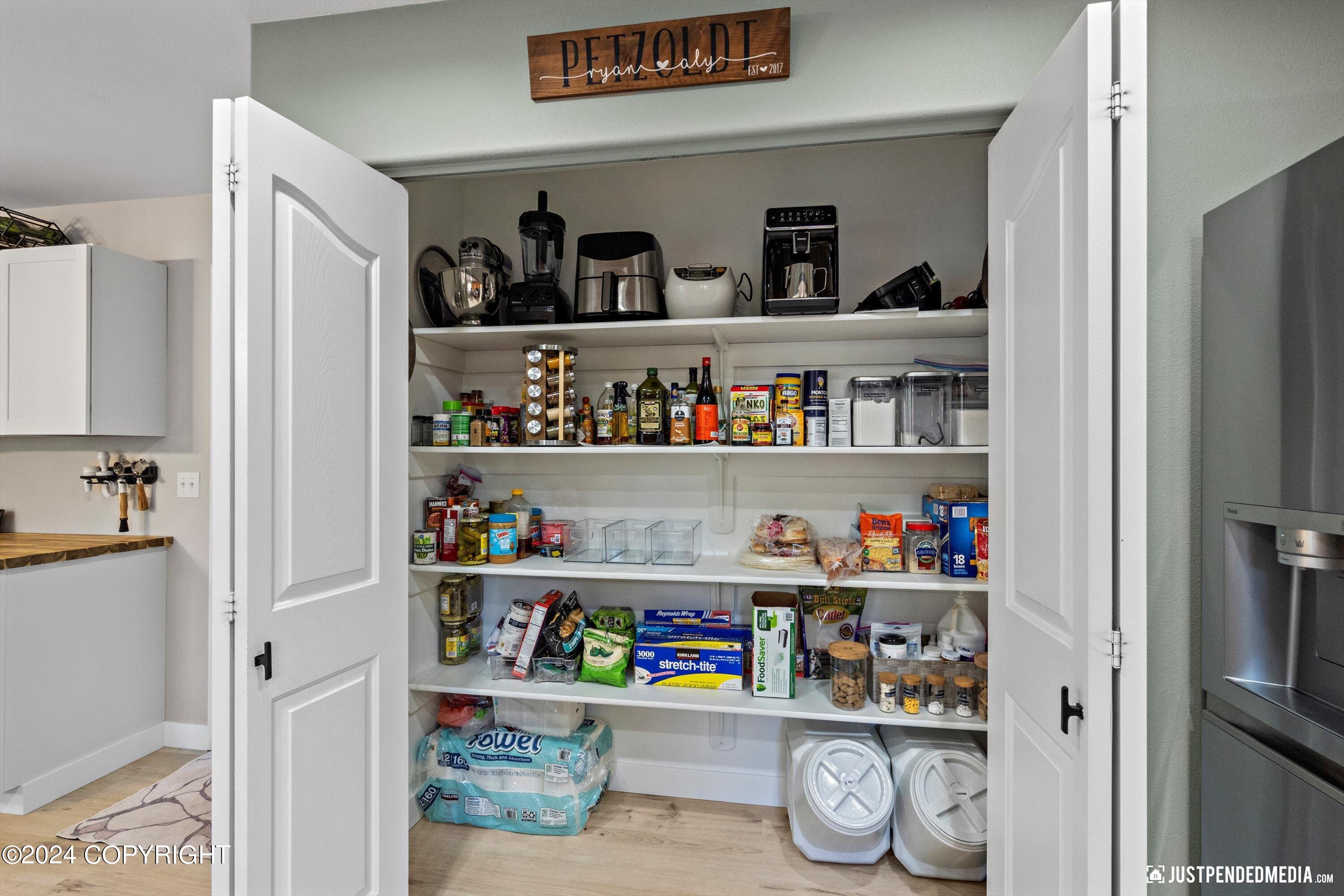 17405 S Juanita Loop