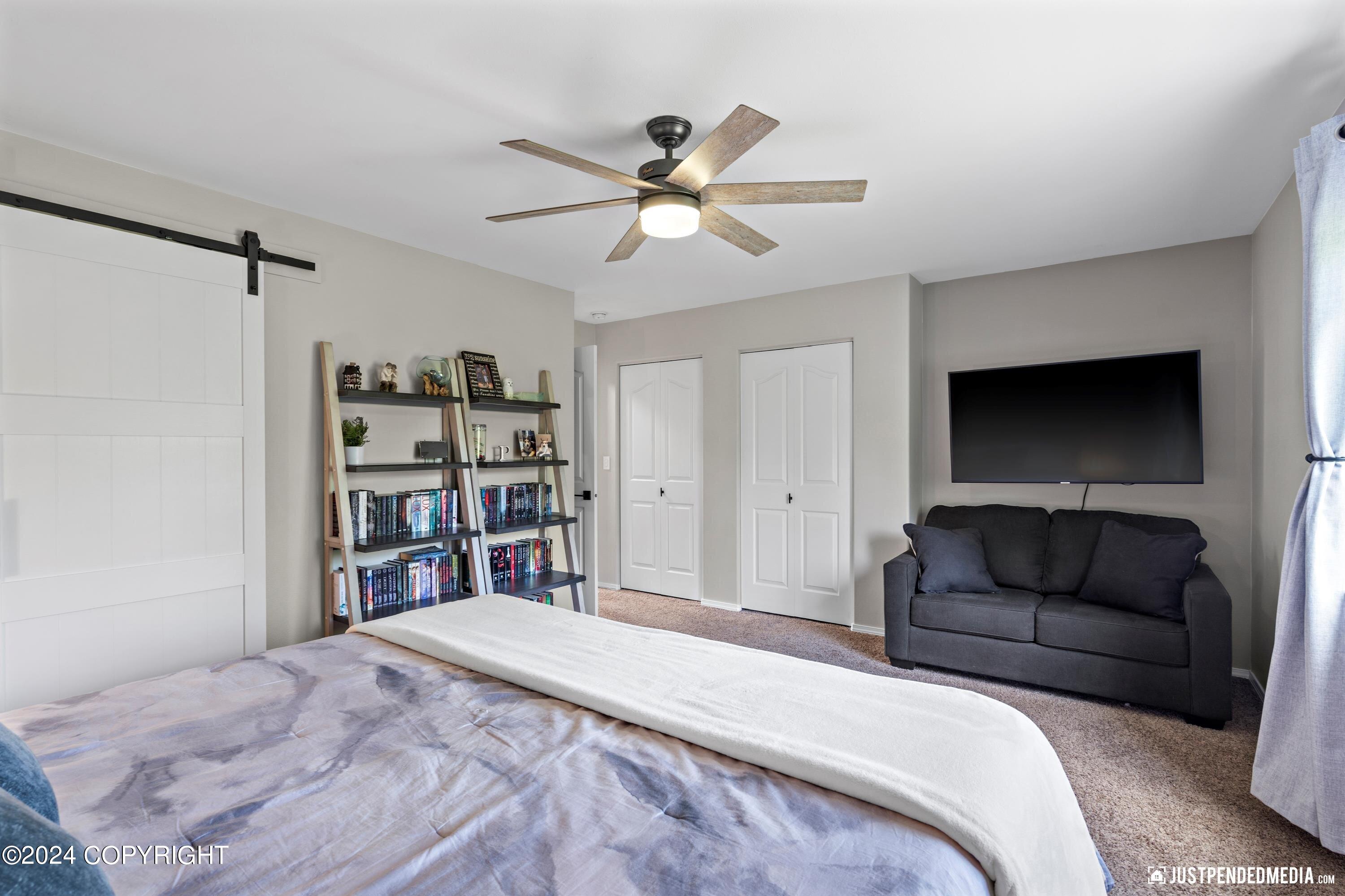 17405 S Juanita Loop