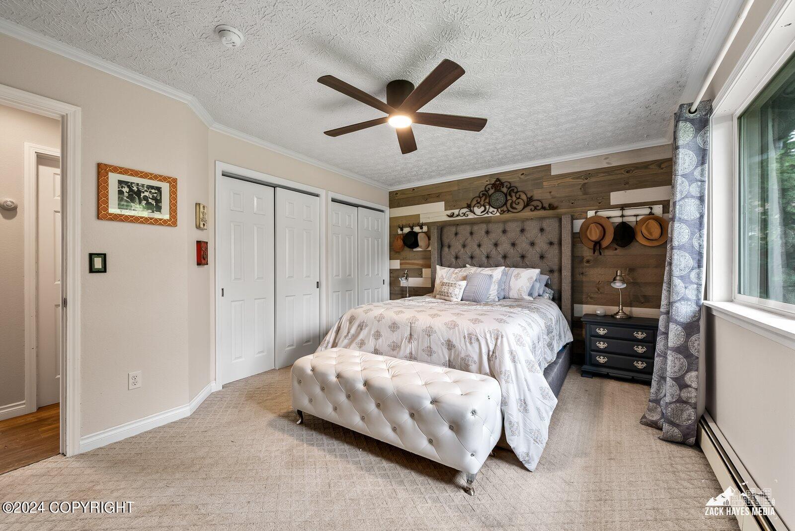 1911 E View Drive