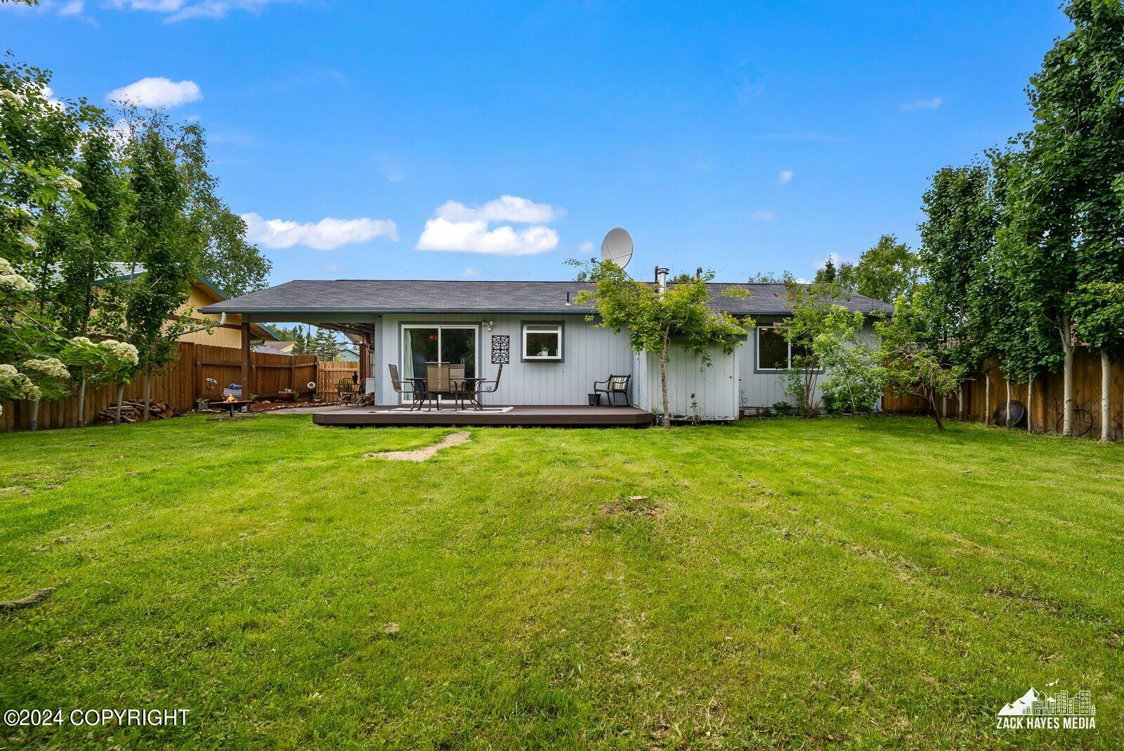 1911 E View Drive