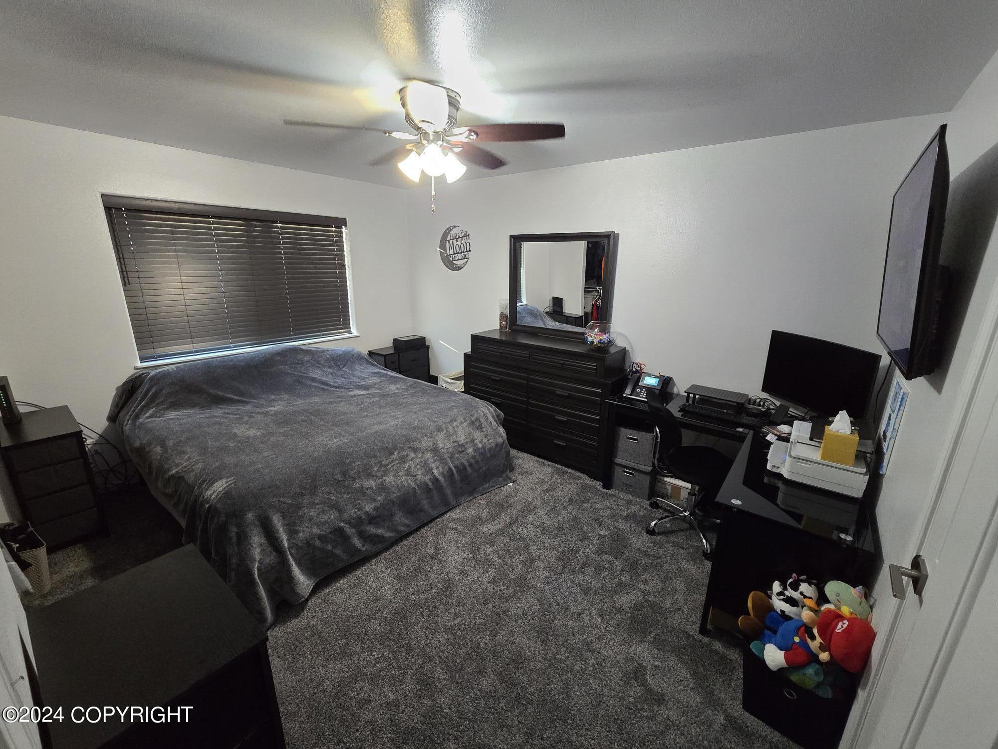 4241 Lakeridge Circle