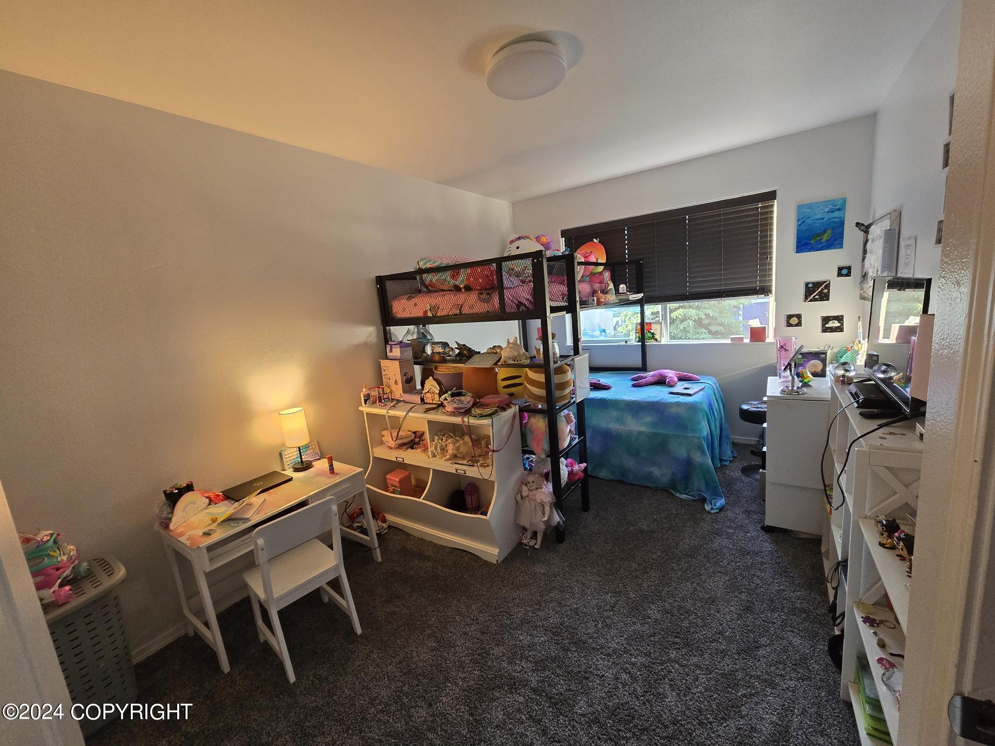 4241 Lakeridge Circle