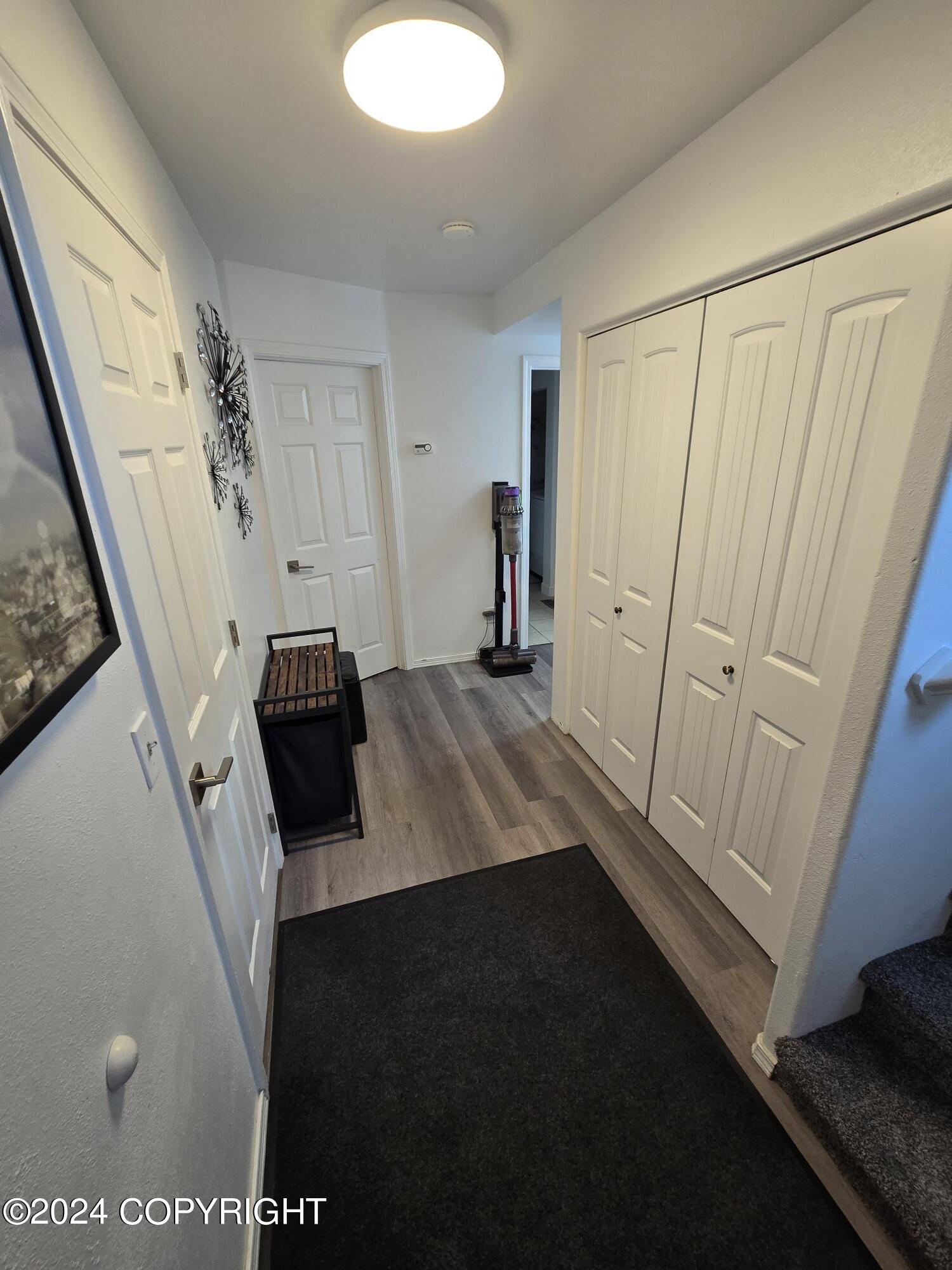 4241 Lakeridge Circle