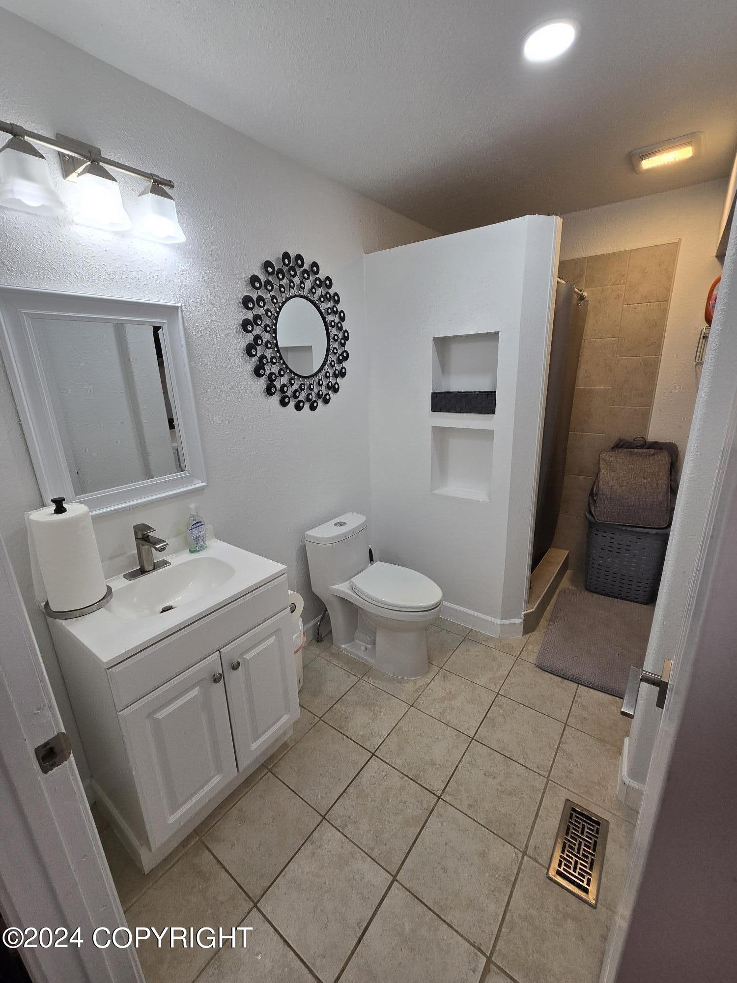 4241 Lakeridge Circle